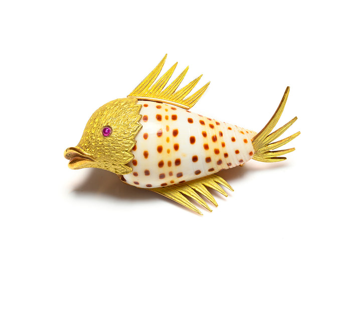 Hermès 18K Gold Ruby Junonia Shell Fish Brooch