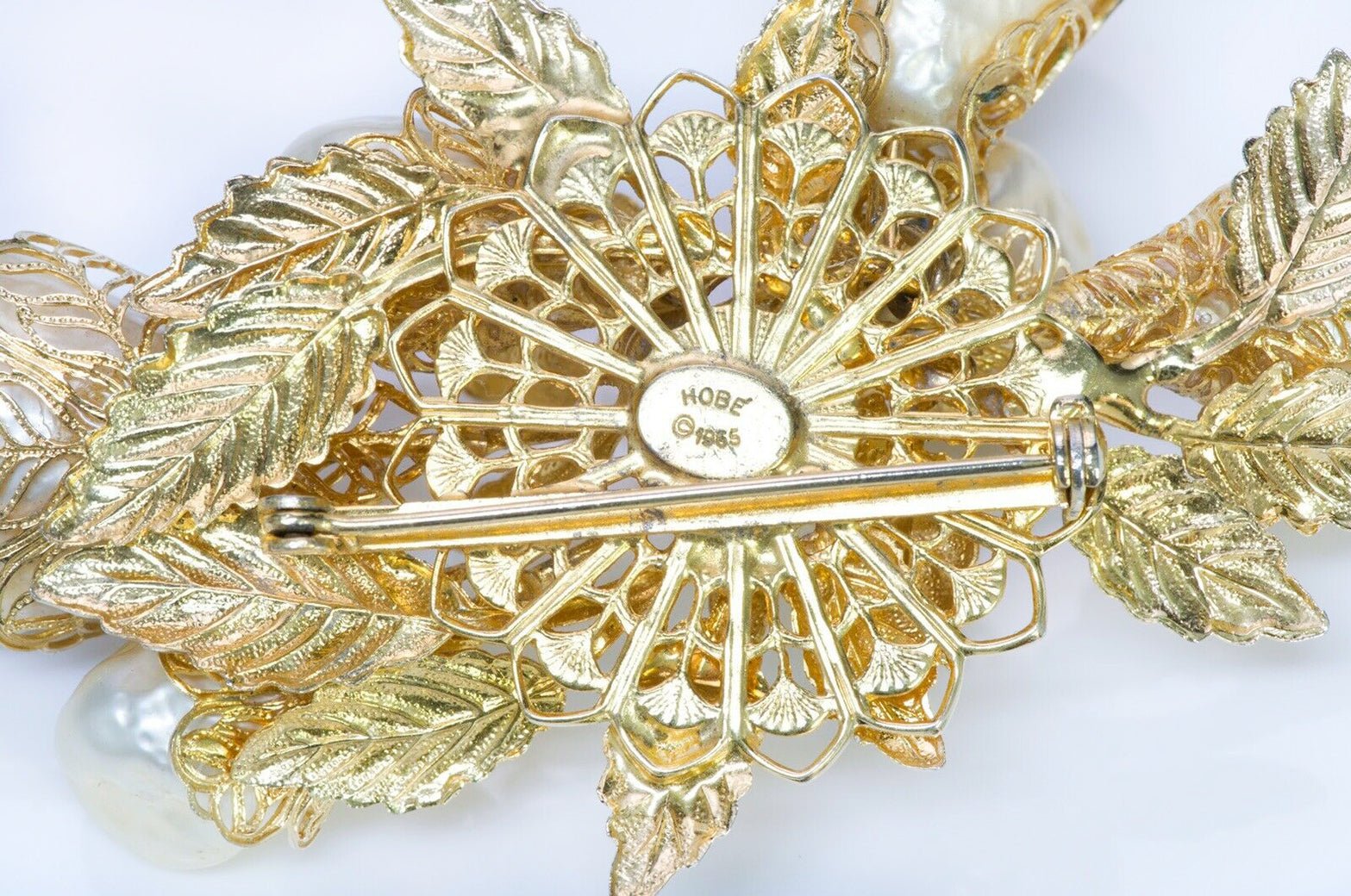 HOBE 1965 Baroque Pearls Leaf Brooch
