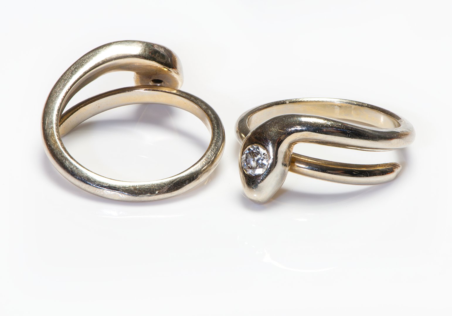 Interlocking Gold Diamond Snake Rings