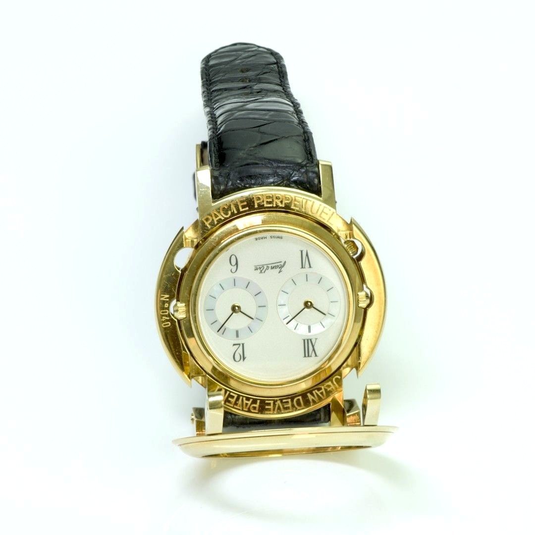 Jean d'Eve 18K Gold Pacte Perpetual Dual Reverse Watch