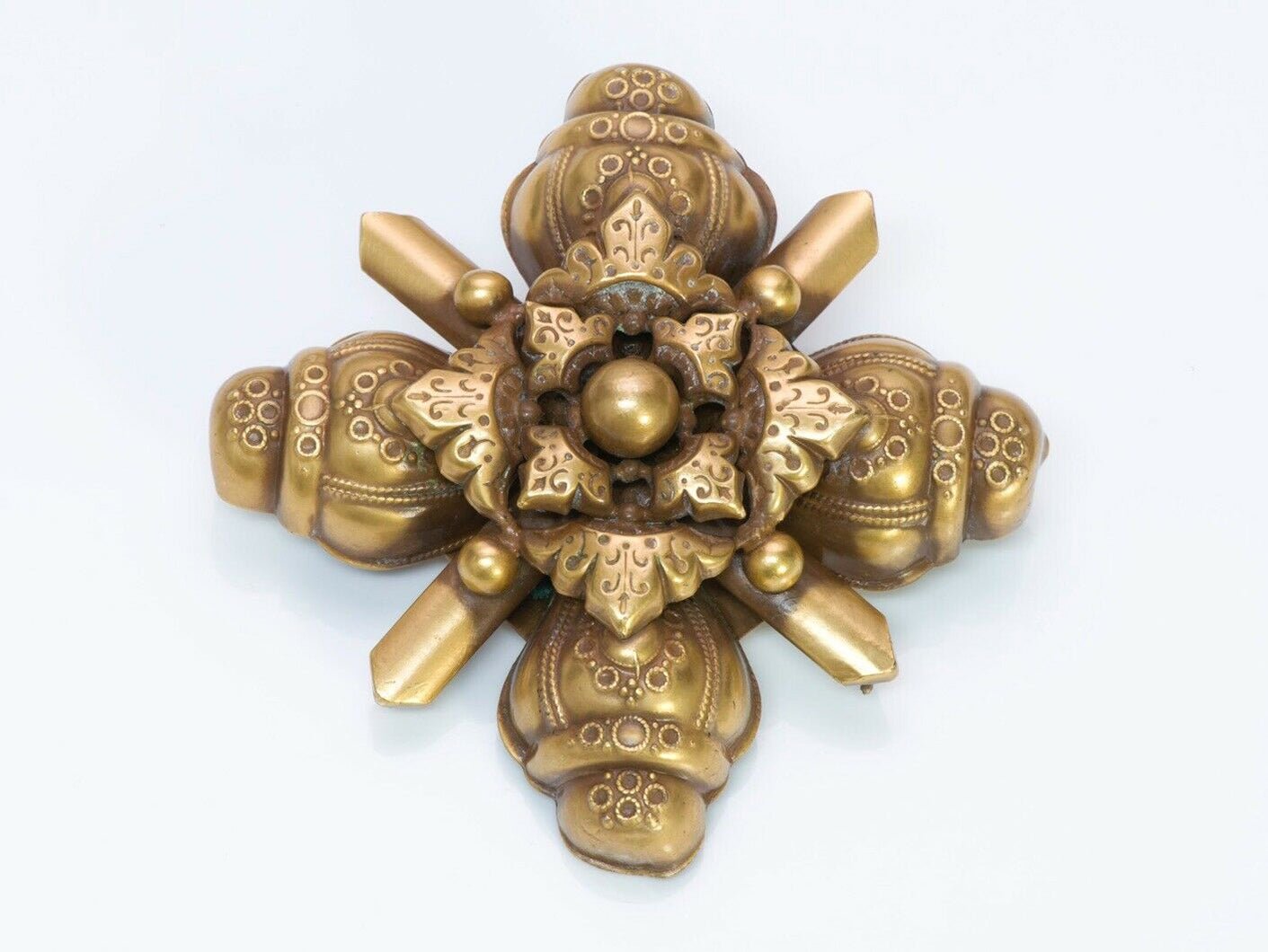 JOSEFF of Hollywood Etruscan Style Brooch