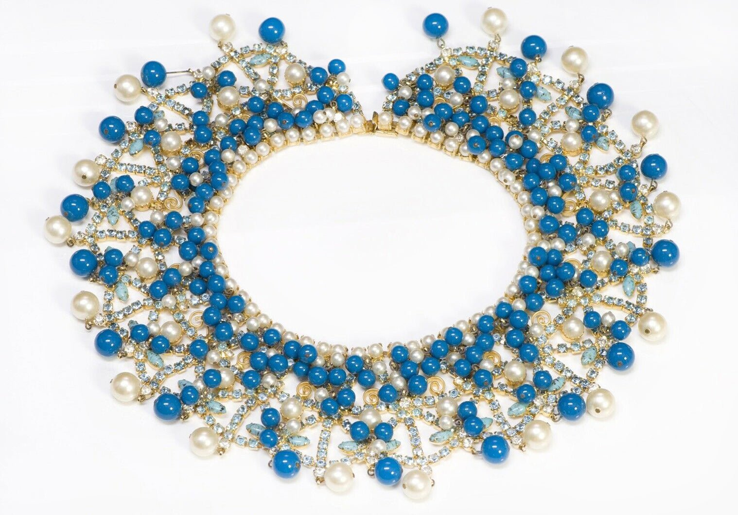 Kenneth Jay Lane KJL 1960’s Pearl Blue Glass Beads Collar Necklace
