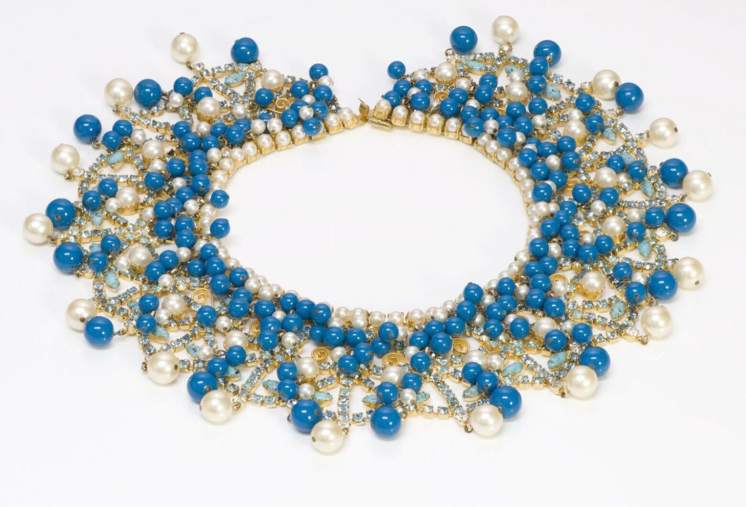 Kenneth Jay Lane KJL 1960’s Pearl Blue Glass Beads Collar Necklace