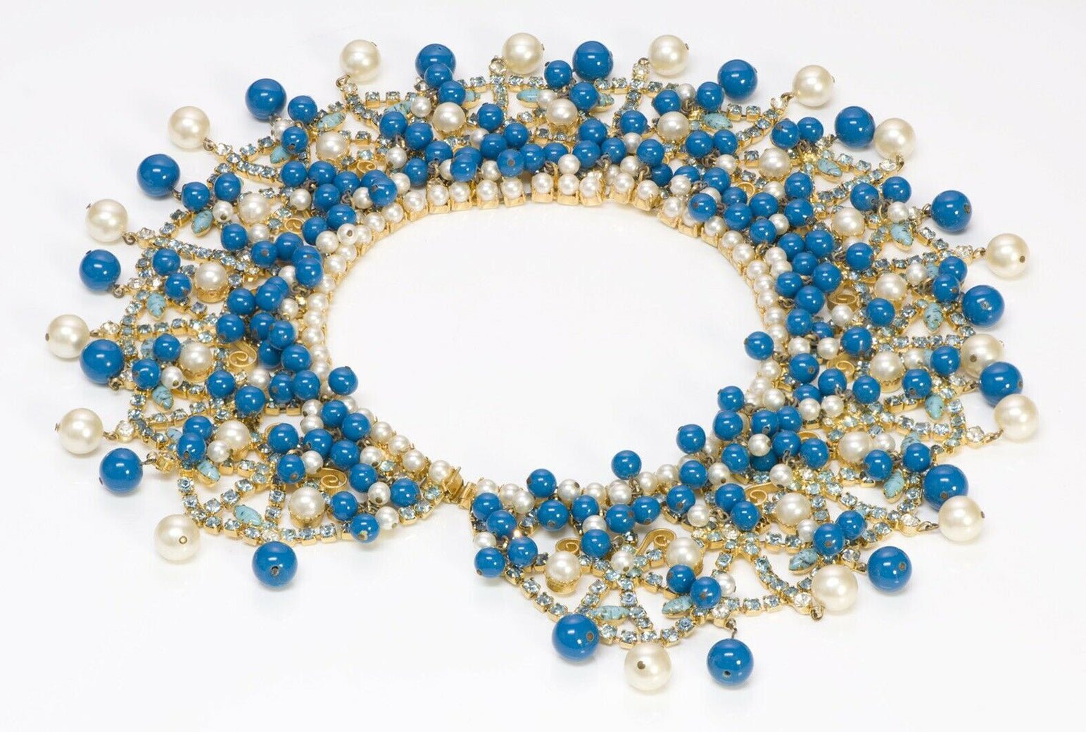 Kenneth Jay Lane KJL 1960’s Pearl Blue Glass Beads Collar Necklace