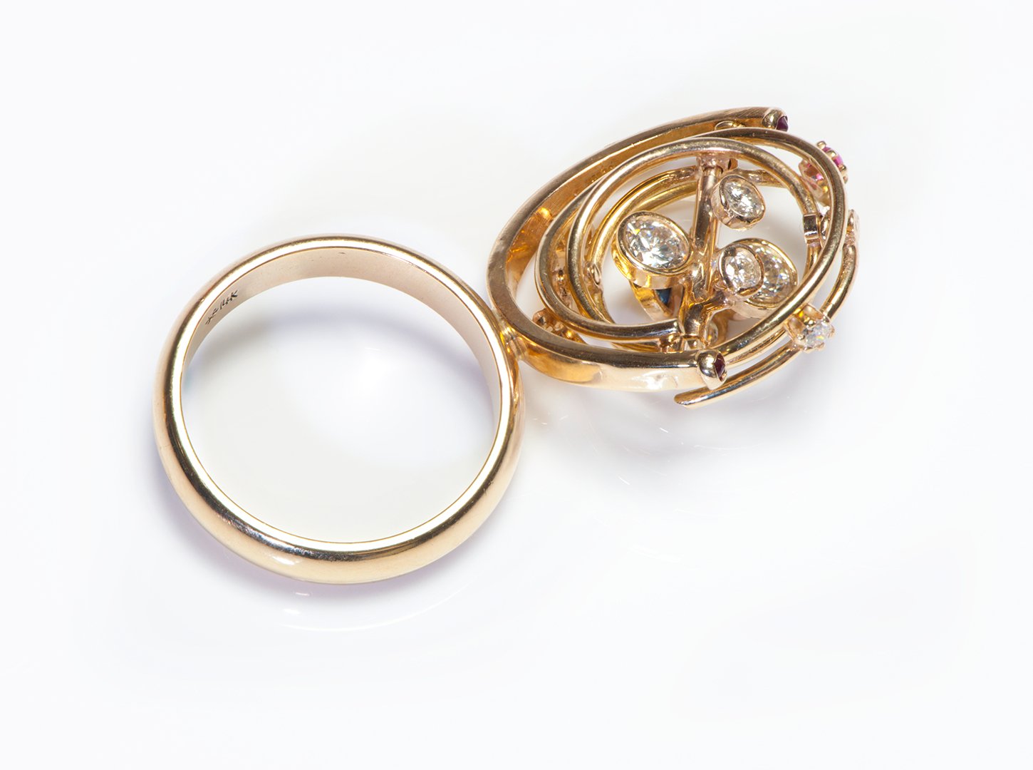 Kinetic Spinner Gold Diamond Sapphire Ruby Ring