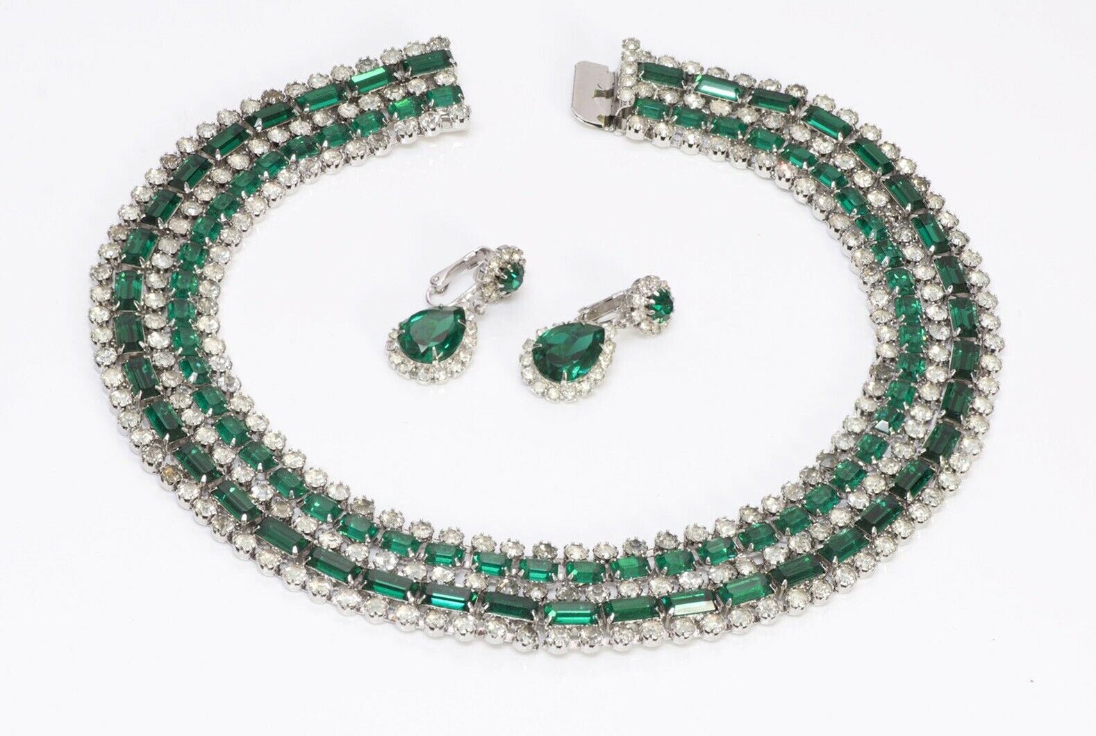 KRAMER New York 1950’s Green Crystal Collar Necklace Earrings Set