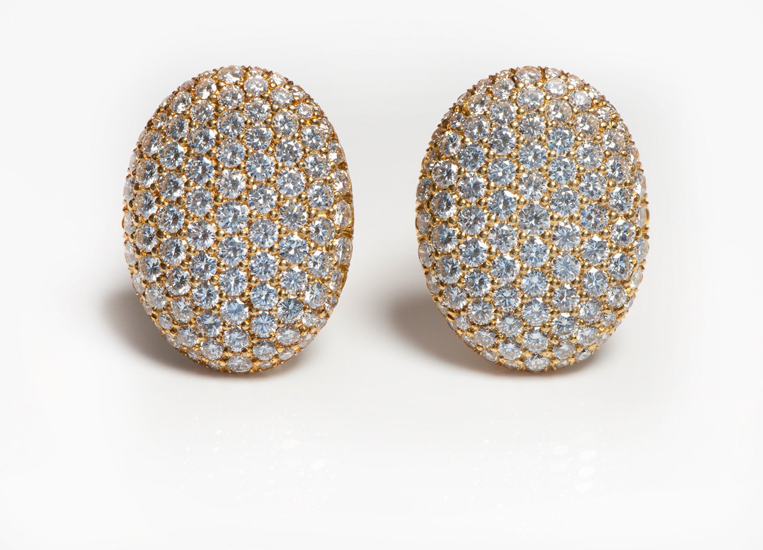 Kurt Wayne 18K Yellow Gold Pave Diamond Earrings