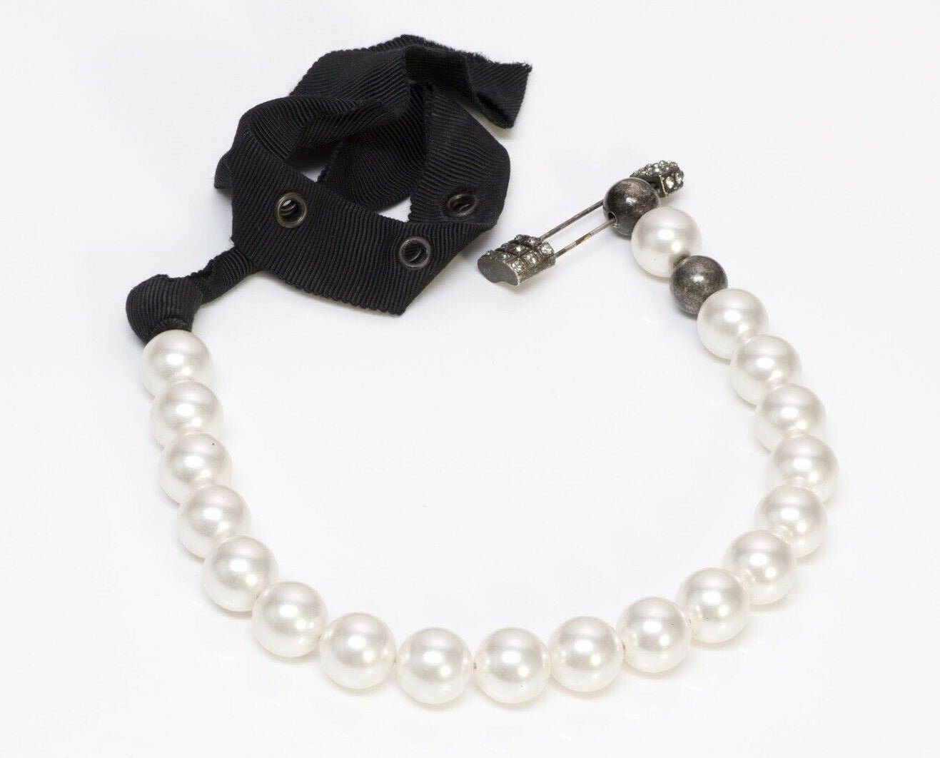 LANVIN Paris Pearls Ribbon Safety Pin Necklace