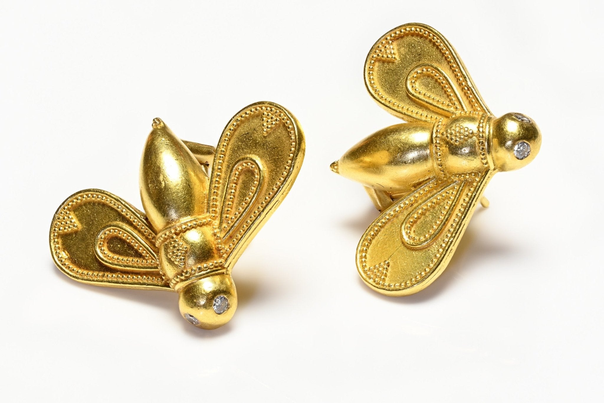 Maija Neimanis 22K Gold Diamond Bee Earrings