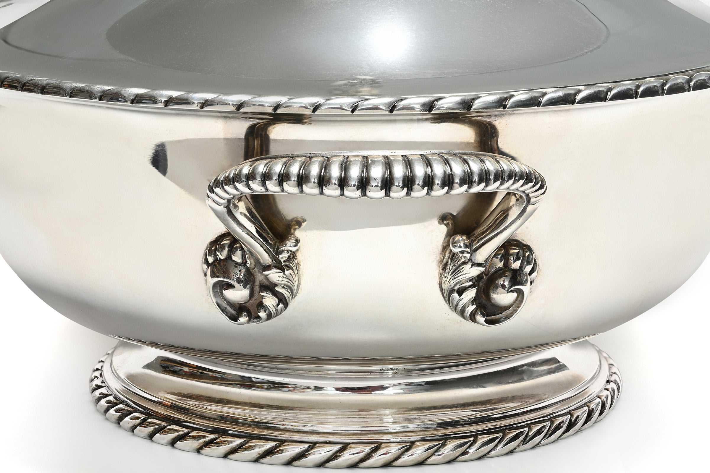 Buccellati Silver Torchon Soup Tureen