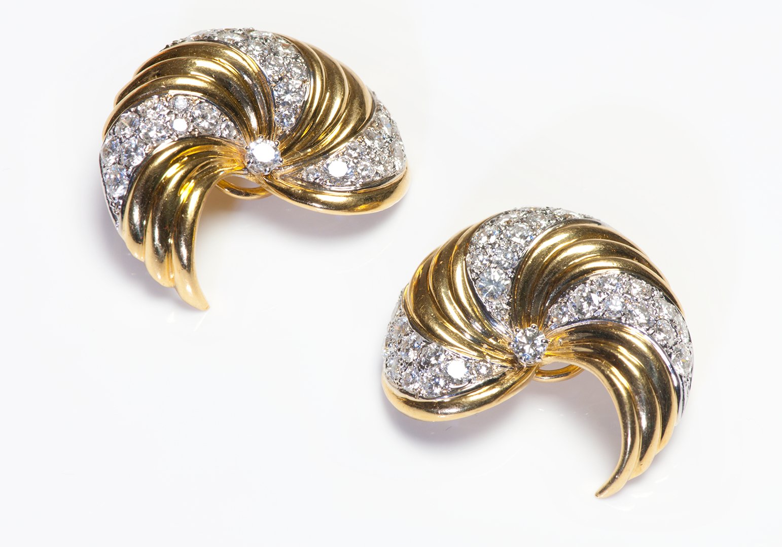 MDJ 18K Yellow Gold Diamond Earrings