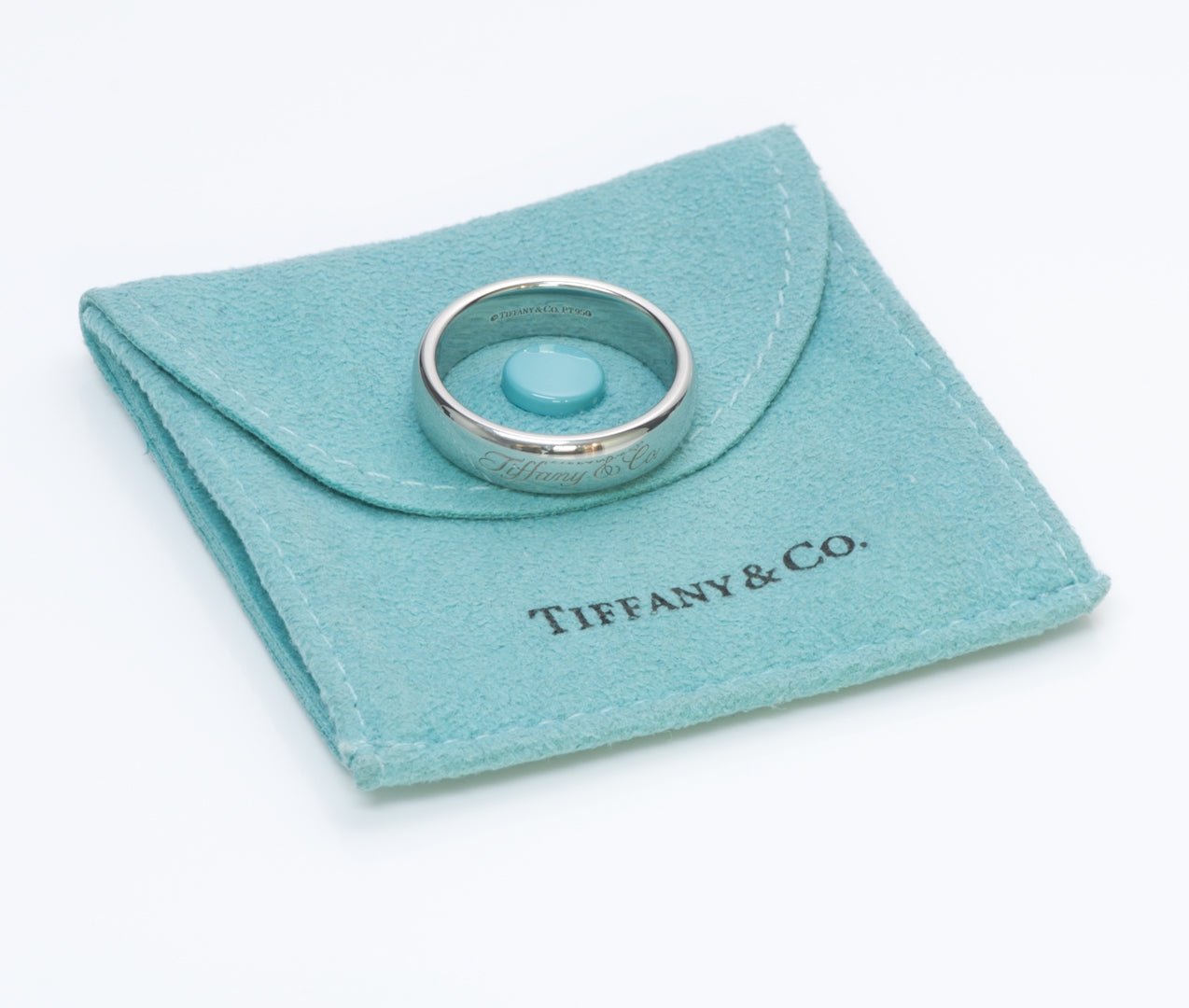Men’s Tiffany & Co. Platinum Wedding Band
