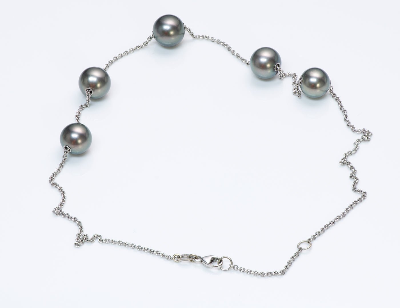 Mikimoto Pearls in Motion 18K Gold Necklace