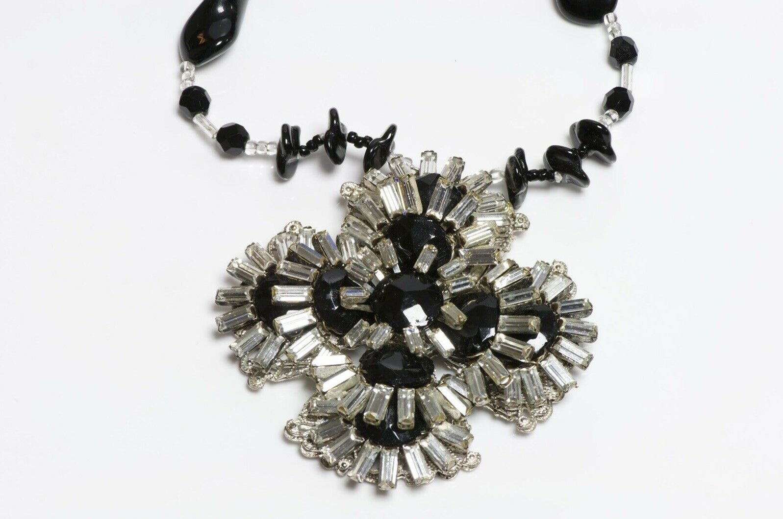 Miriam Haskell 1950’s Black Glass Beads Flower Necklace