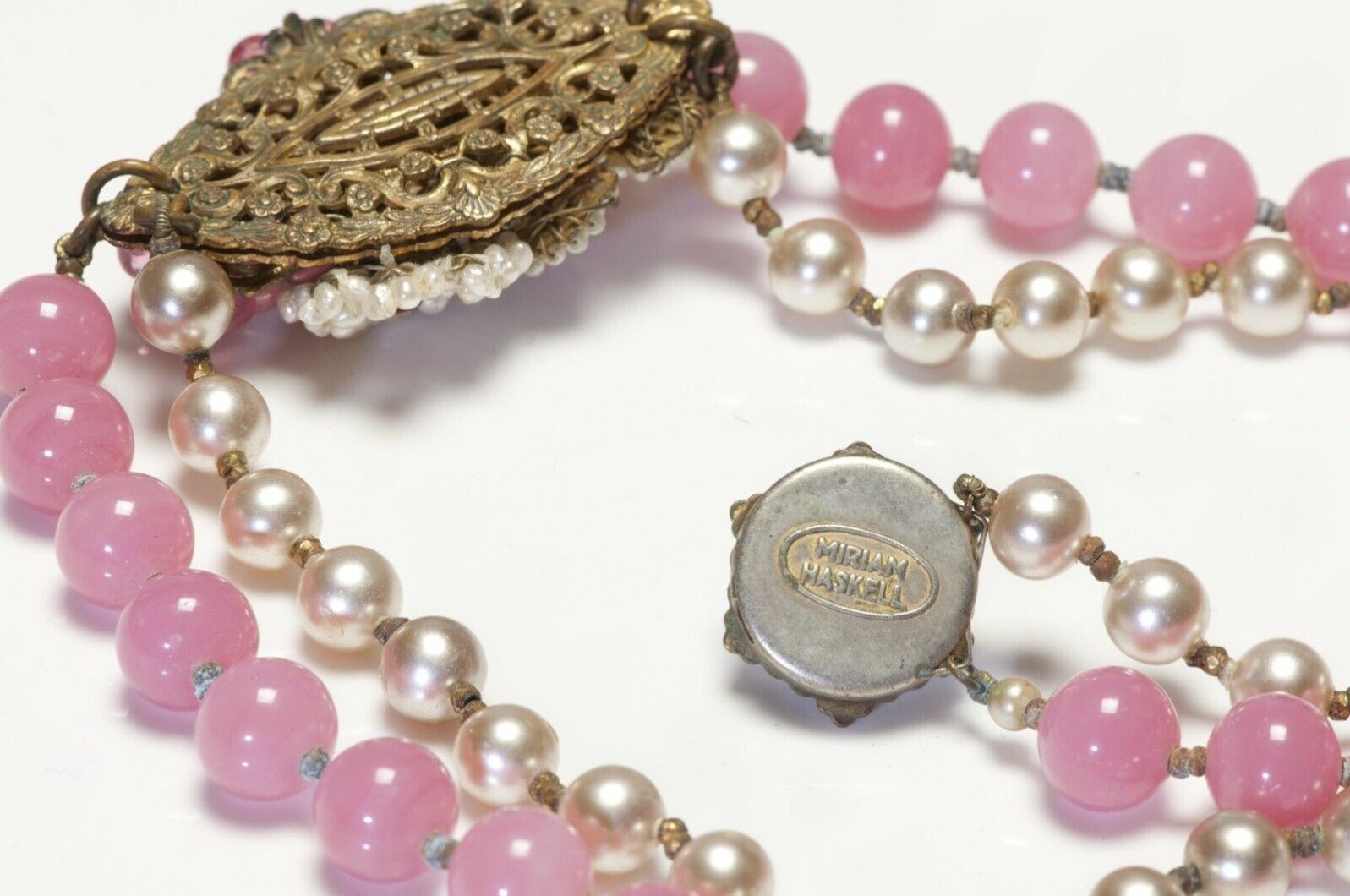 Miriam Haskell 1950’s Pink Glass Beads Faux Pearl Flower Choker Necklace