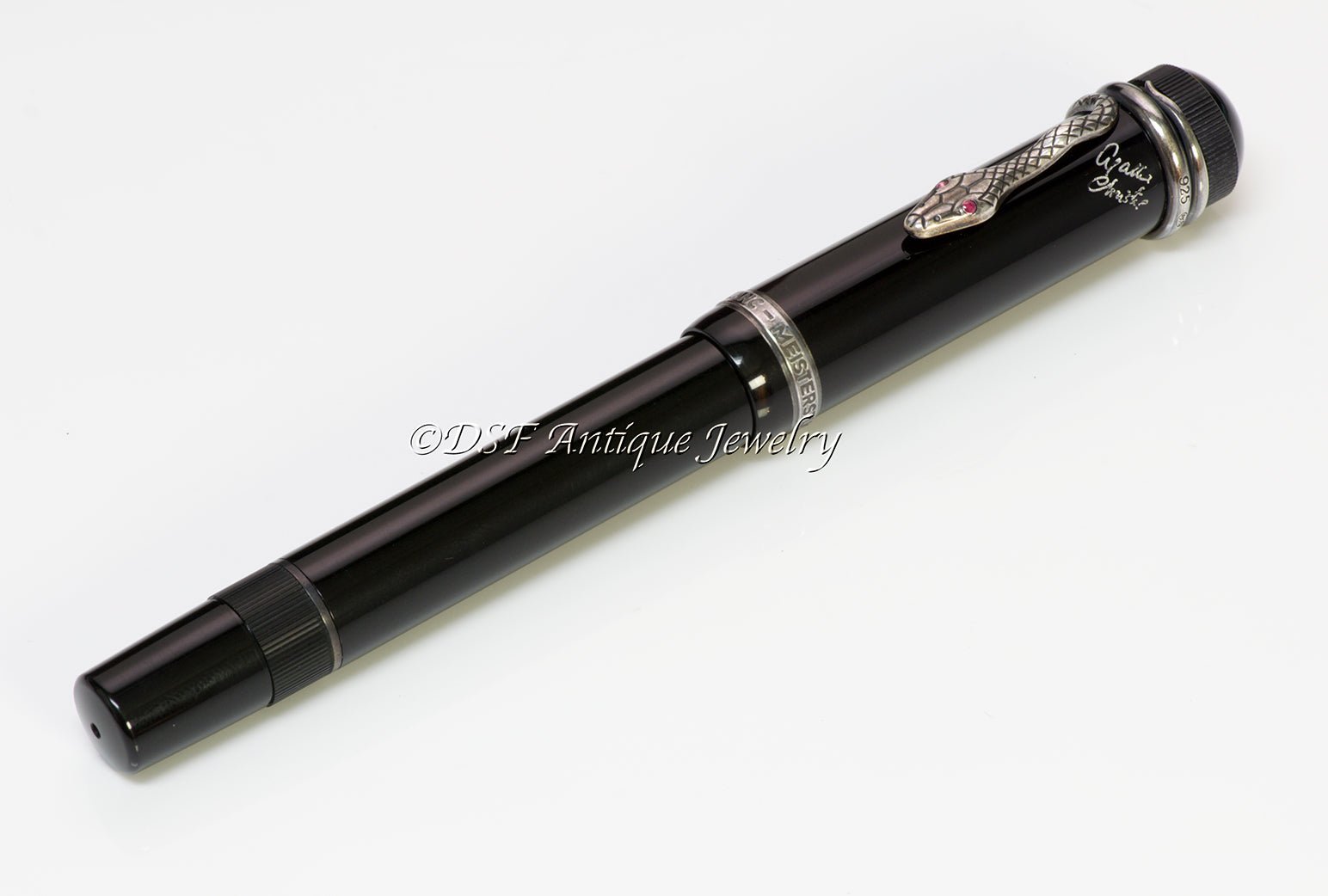 Montblanc Agatha Christie Writers Limited Edition Snake Fountain Pen
