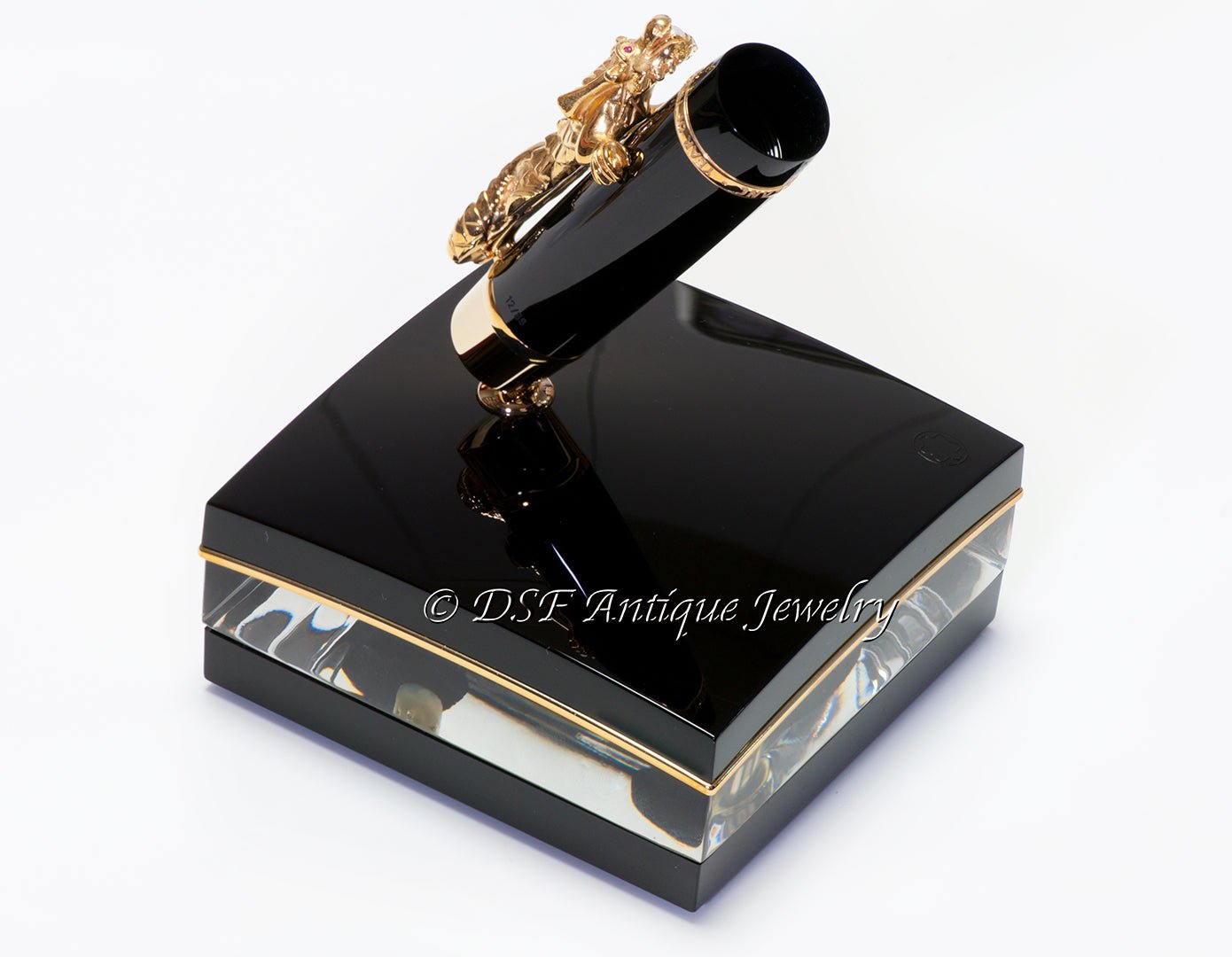 Montblanc Gold Dragon 88 Pen Stand Year of the Golden Dragon