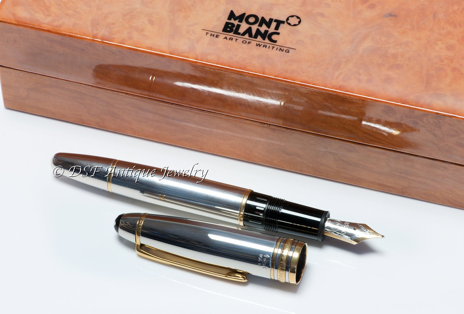 Montblanc Meisterstuck Solitaire Solid 950 Platinum 18K Gold Fountain Pen