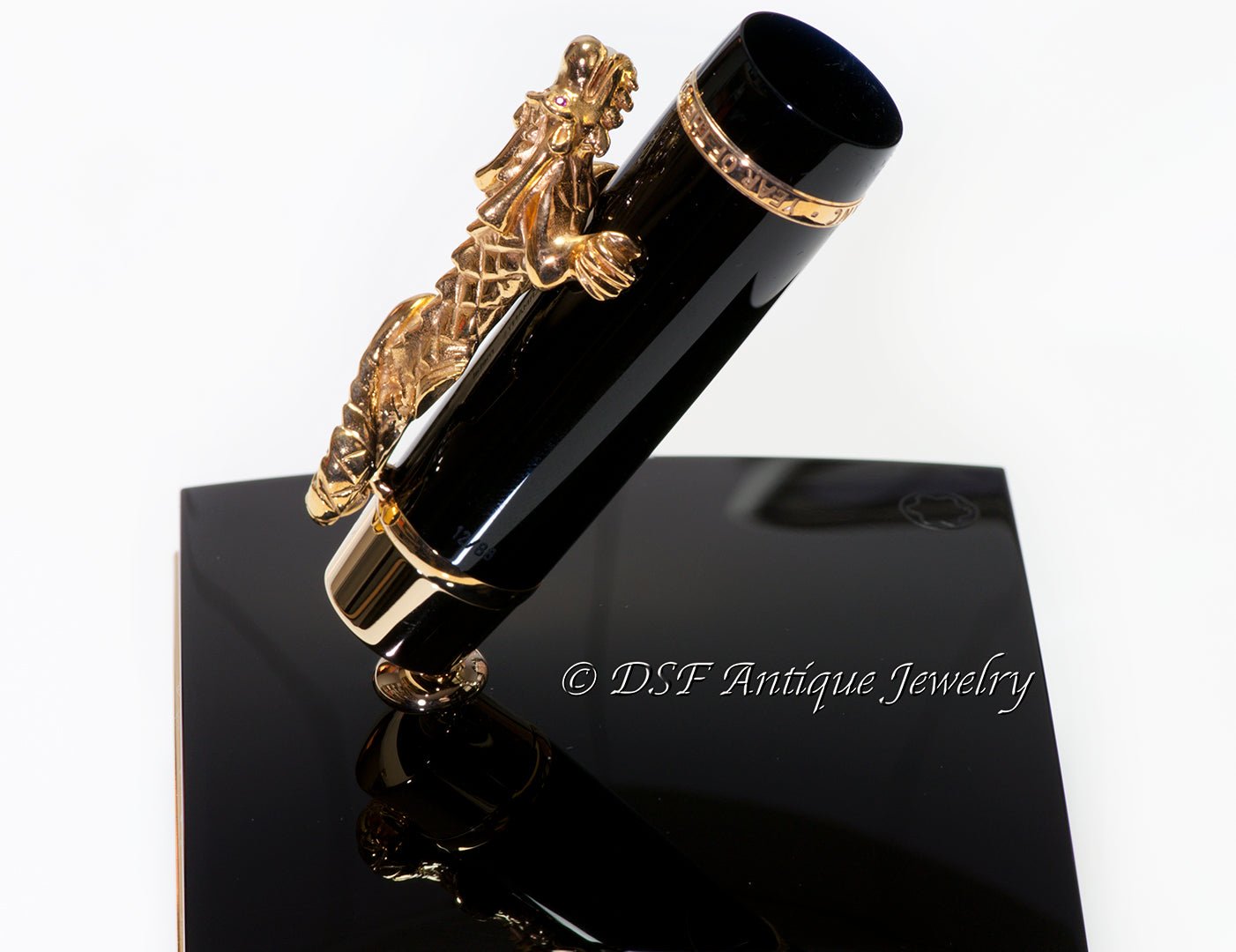Montblanc Year of the Golden Dragon Limited Edition 2000 Fountain Pen