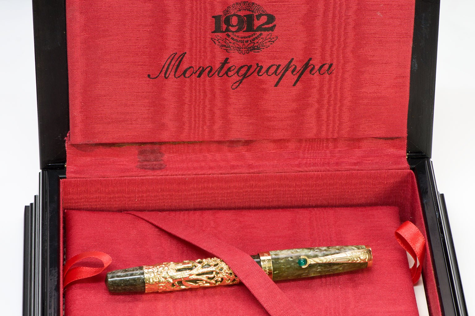 Montegrappa Zodiac Monkey 18K Gold Fountain Pen
