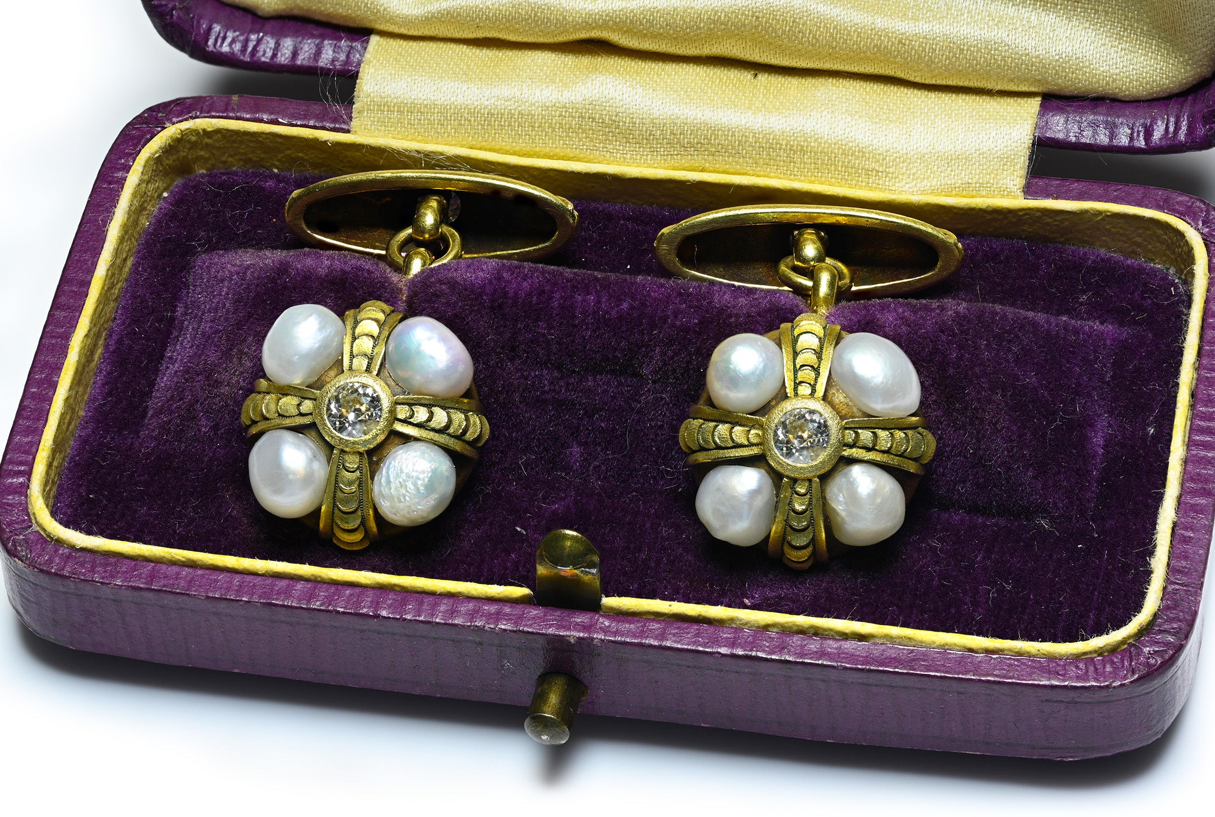 Spaulding & Co. Antique Natural Pearl and Diamond 18K Gold Floral Cufflinks