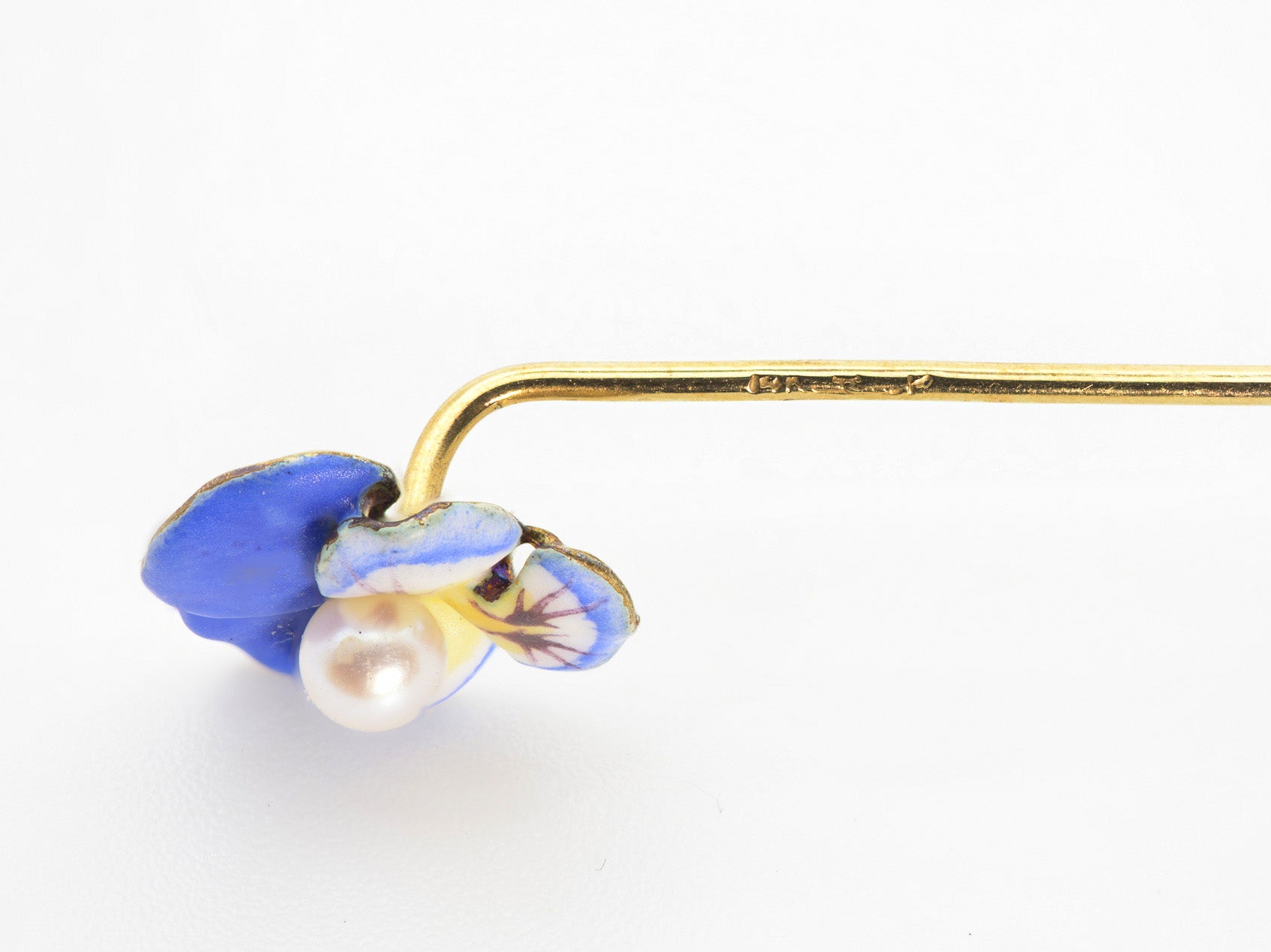 Pansy Flower Victorian Gold Stick Pin with Enamel and Pearl Design