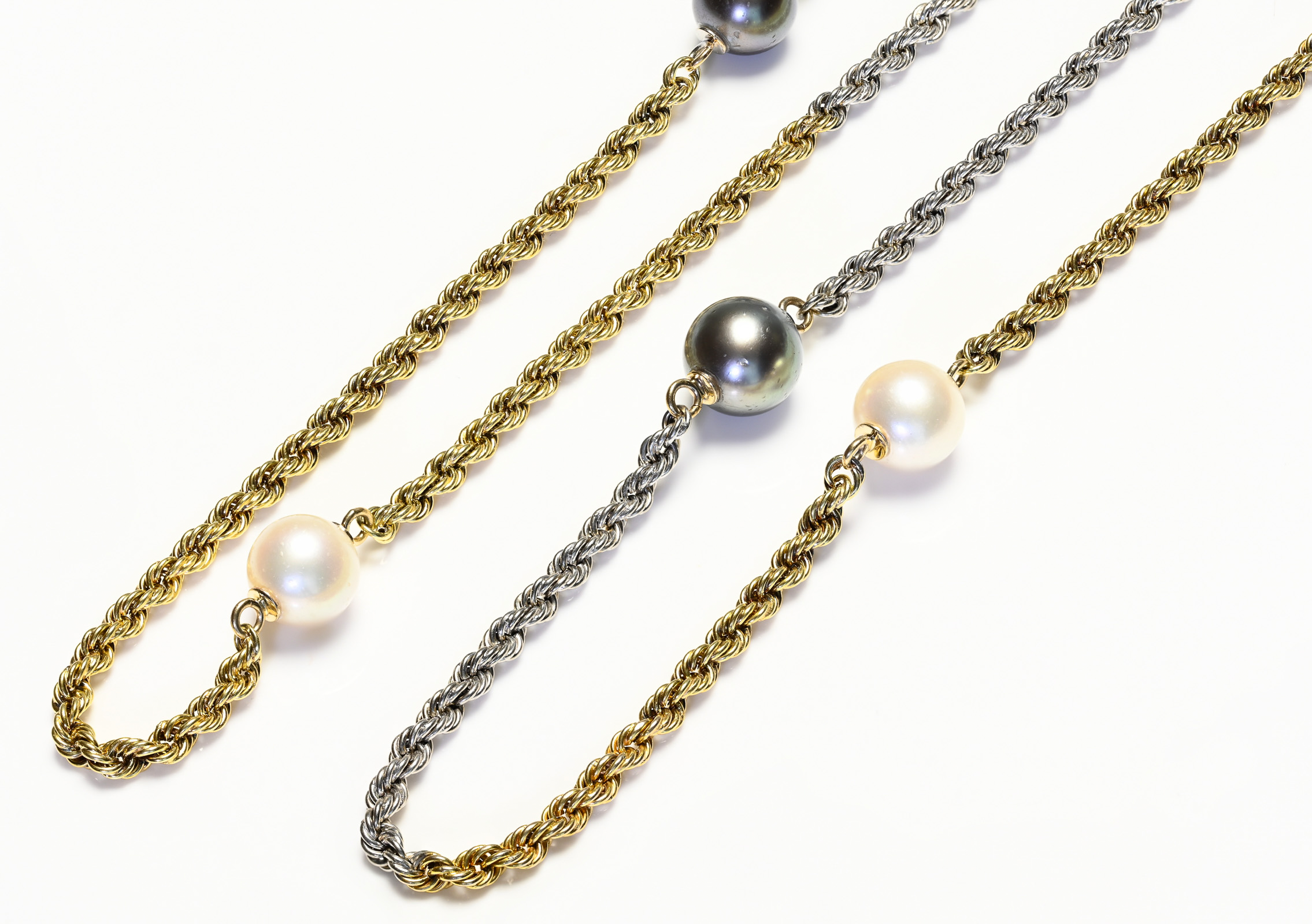 Vintage Two Tone Gold Rope Chain Grey White Pearl Long Necklace