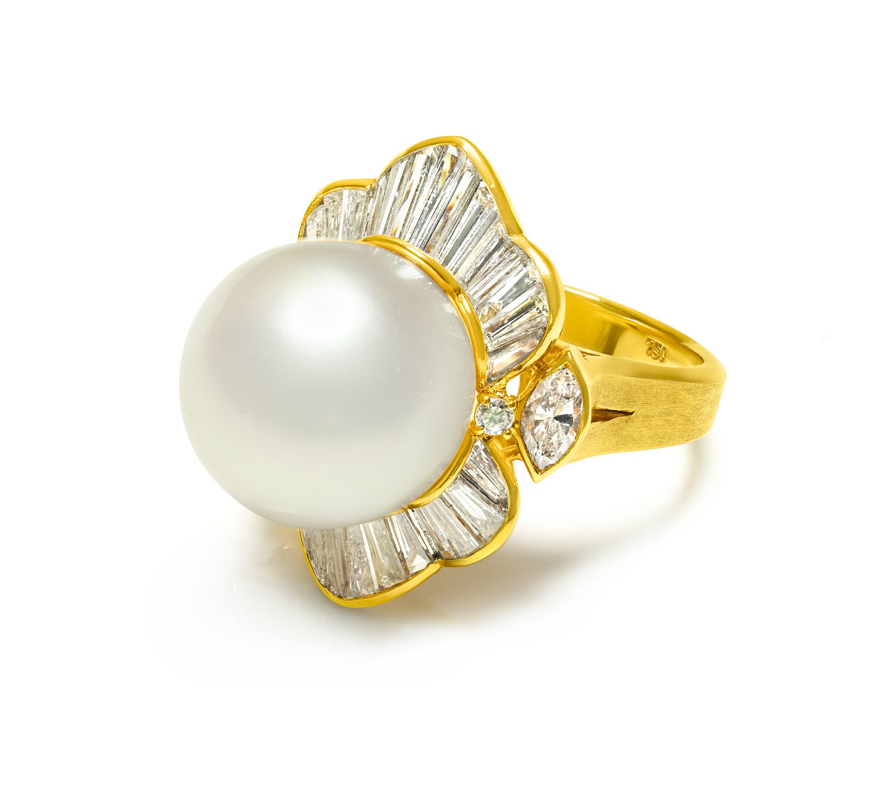 Opulent 18K Gold Pearl Ring with Marquise and Baguette Diamonds