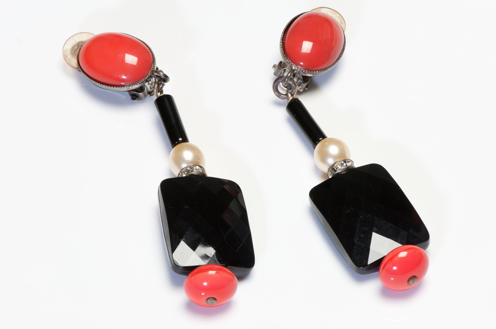 Philippe Ferrandis Paris Asian Style Long Red Glass Pearl Black Resin Earrings