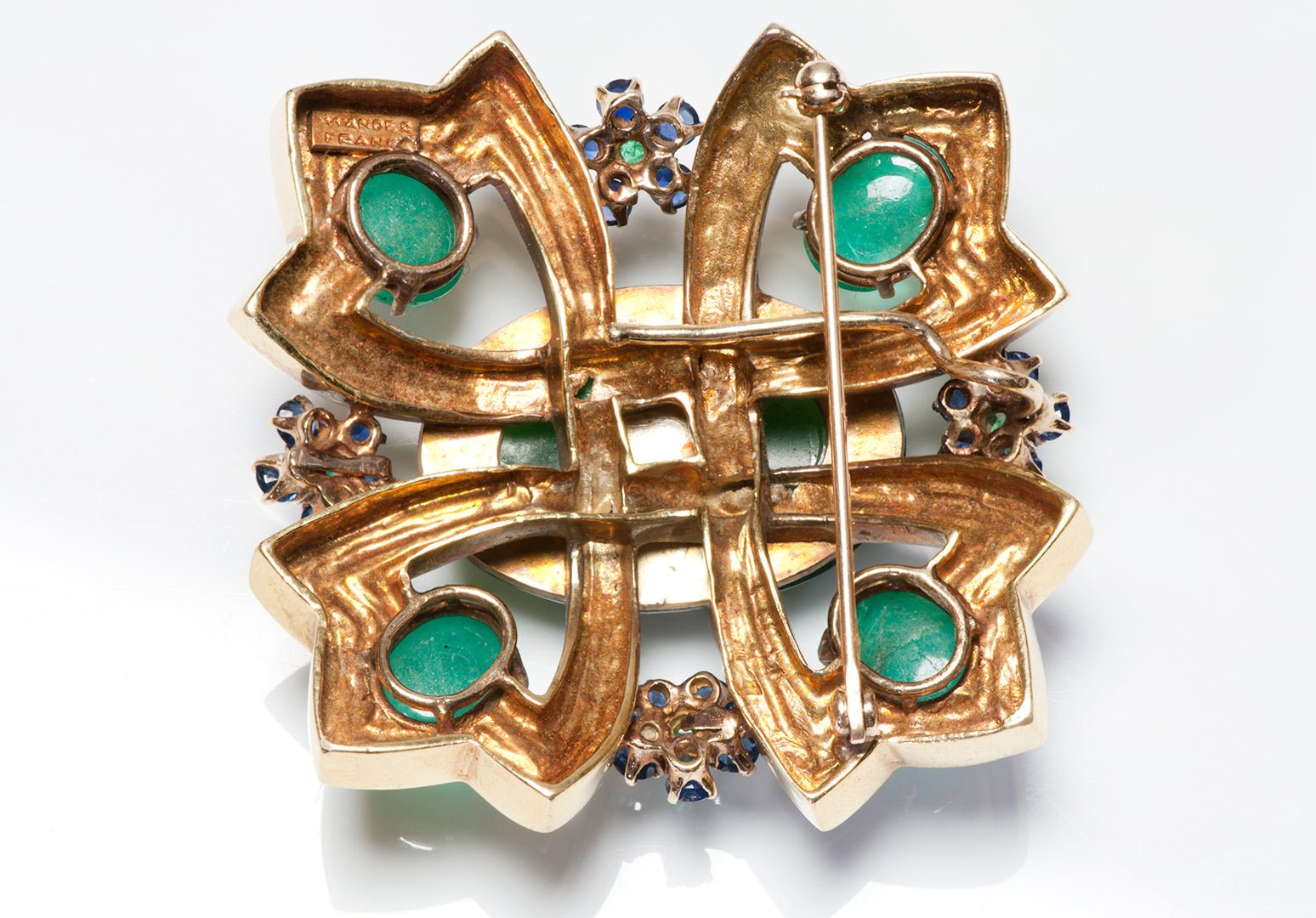Robert Wander 18K Gold Green Onyx Emerald & Sapphire Pendant Brooch