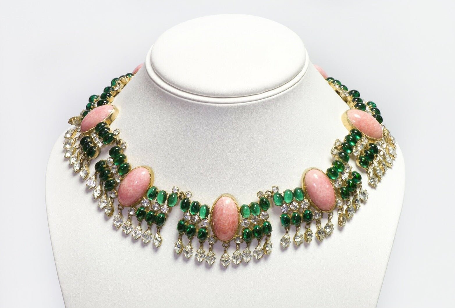 SCHREINER 1960’s Faux Coral Cabochon Green Glass Crystal Tassel Collar Necklace