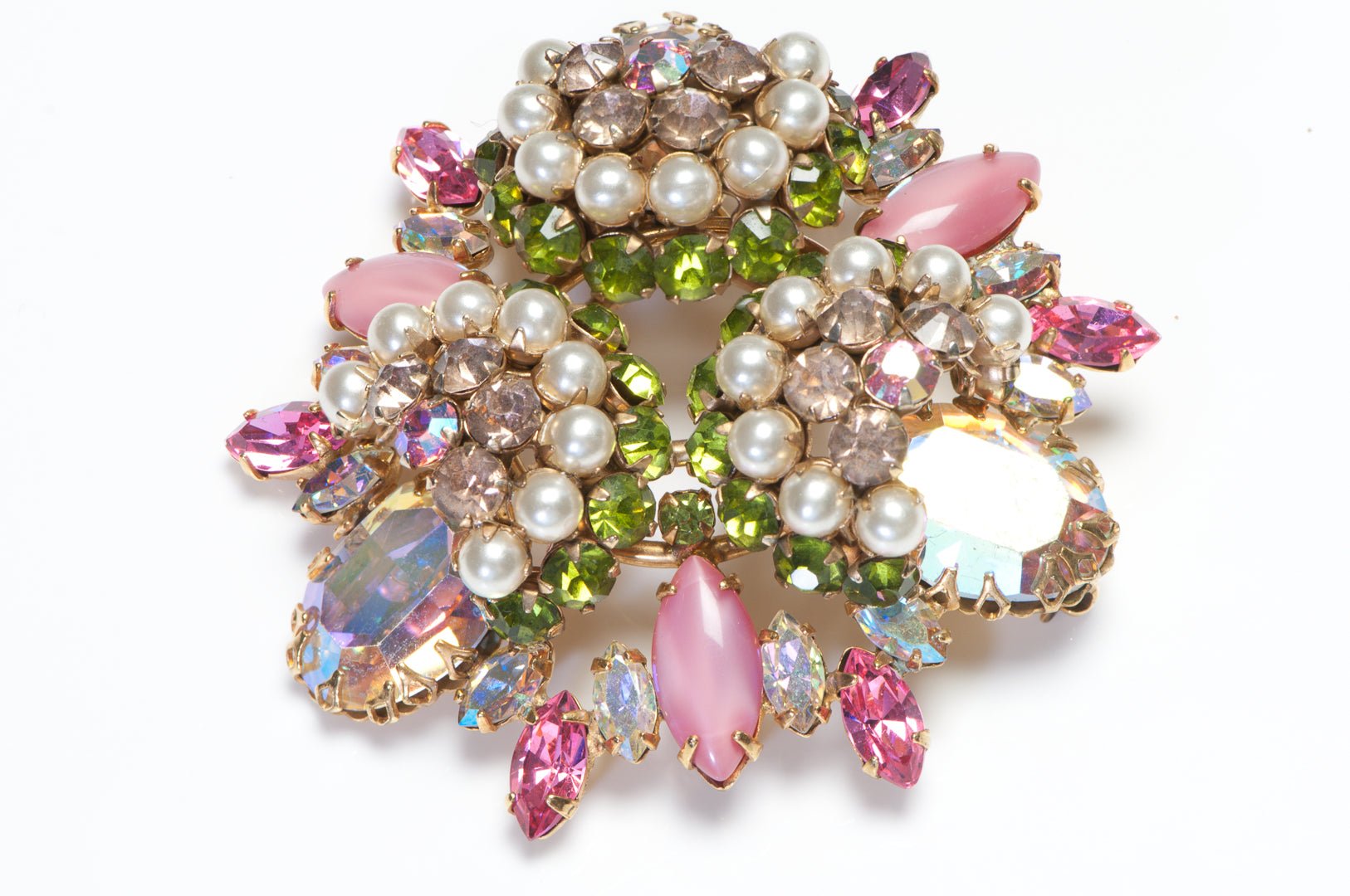 Schreiner 1960’s Pink Green Crystal Aurora Borealis Pearl Flower Pendant Brooch