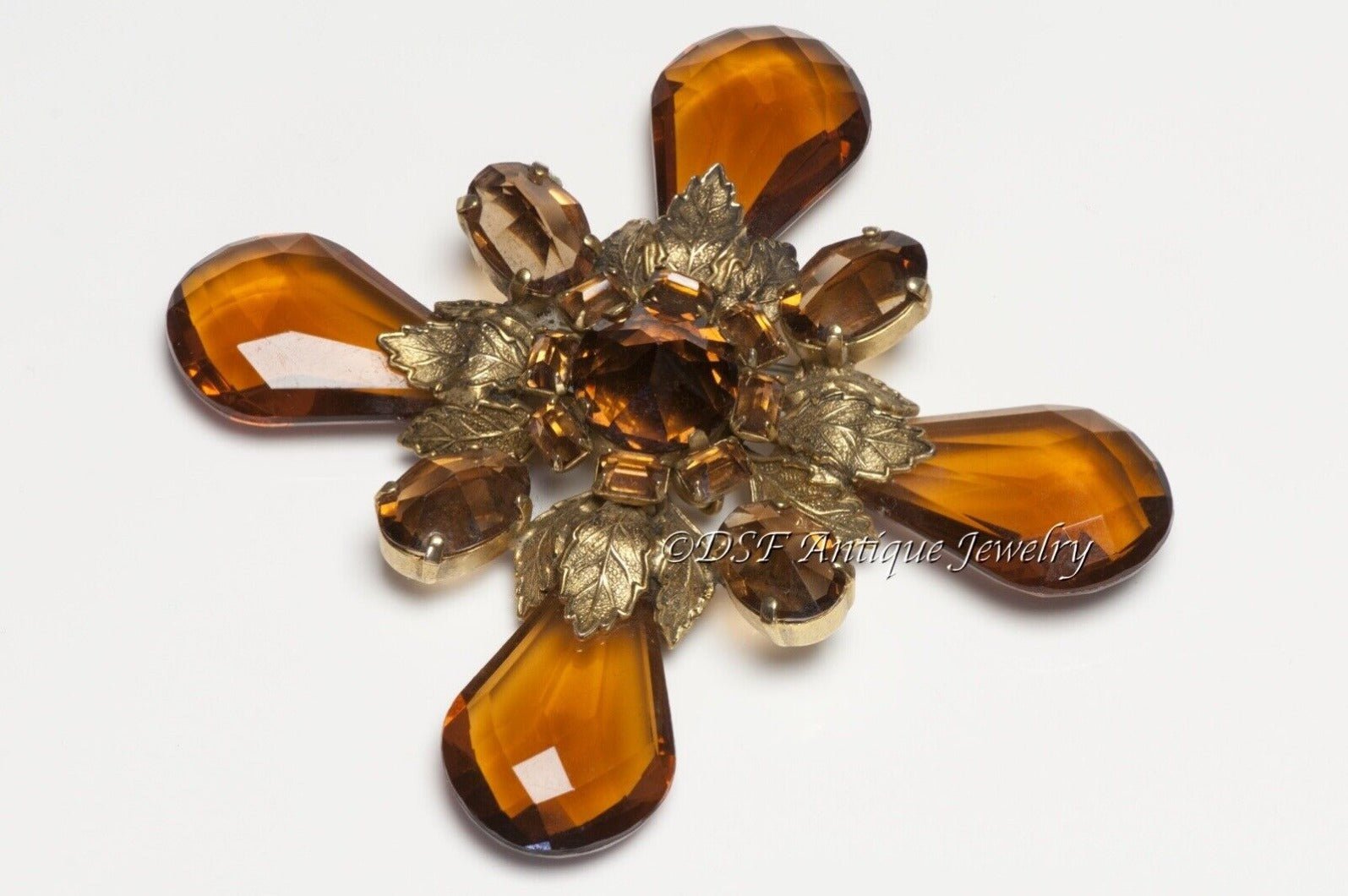 SCHREINER New York 1950’s Large Brown Crystal Flower Brooch