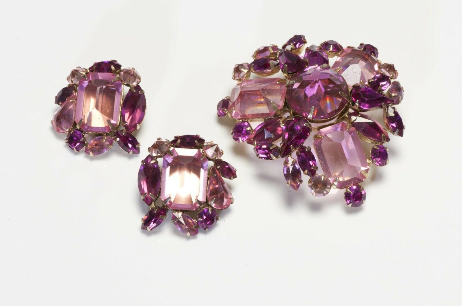 SCHREINER New York 1950’s Pink Crystal Flower Brooch Pendant Earrings Set