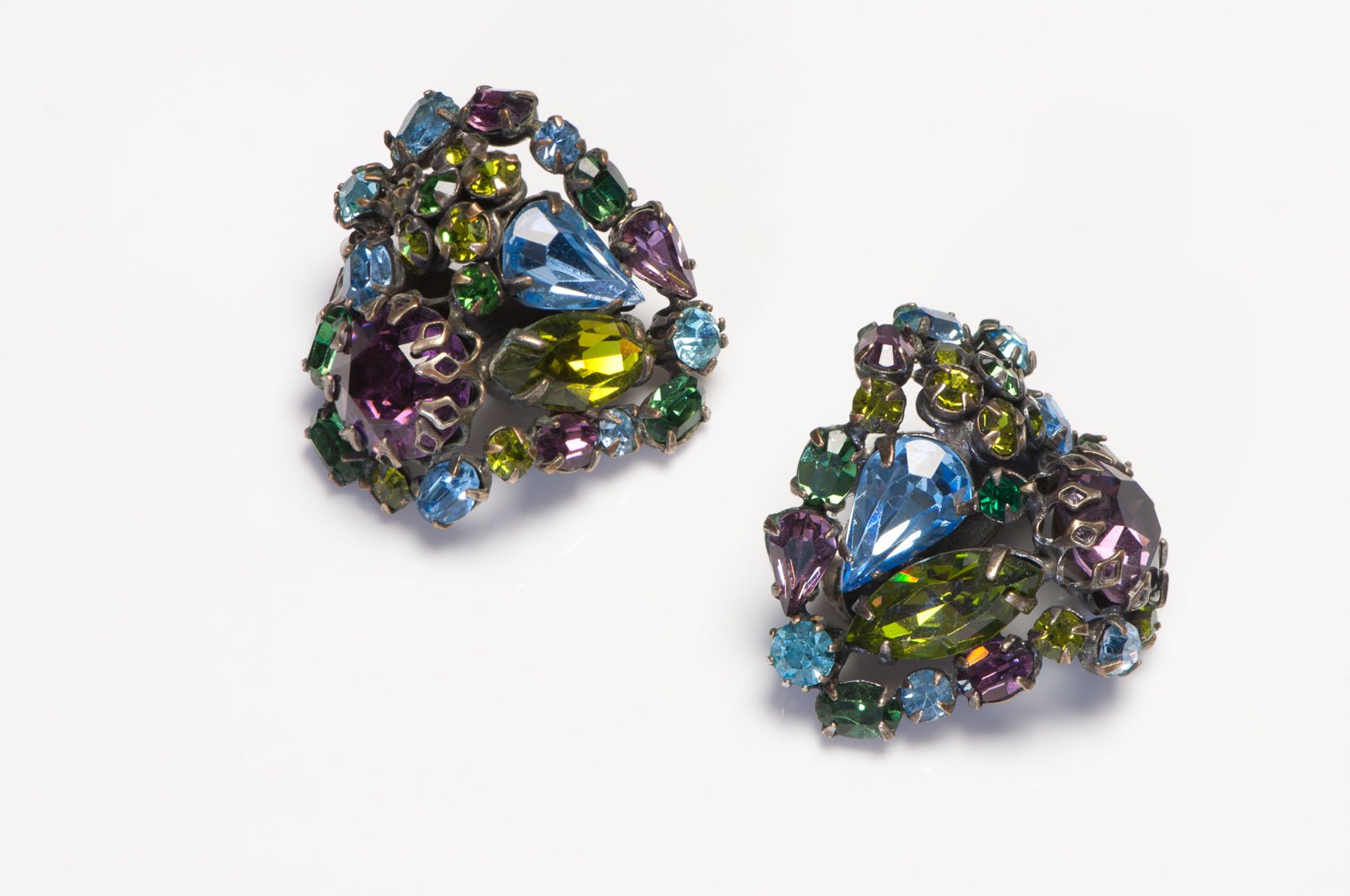 Schreiner NY 1950’s Blue Green Purple Crystal Flower Earrings Pendant Brooch Set