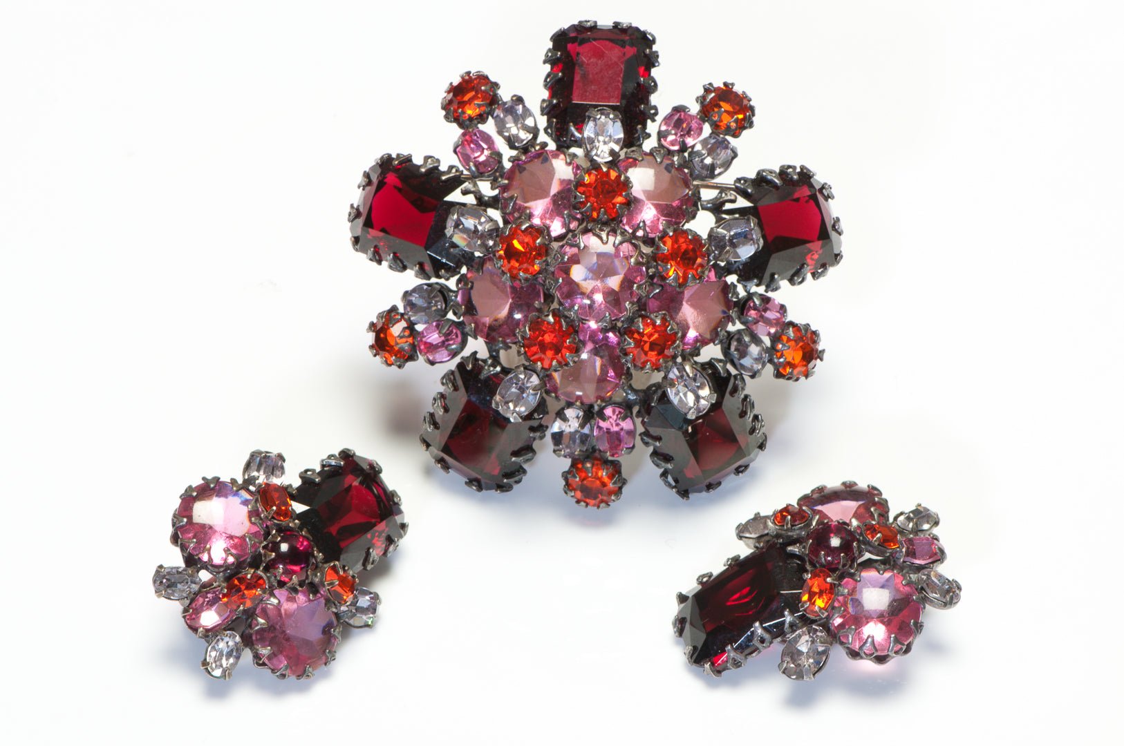 Schreiner NY 1960’s Pink Red Crystal Flower Earrings Pendant Brooch Set