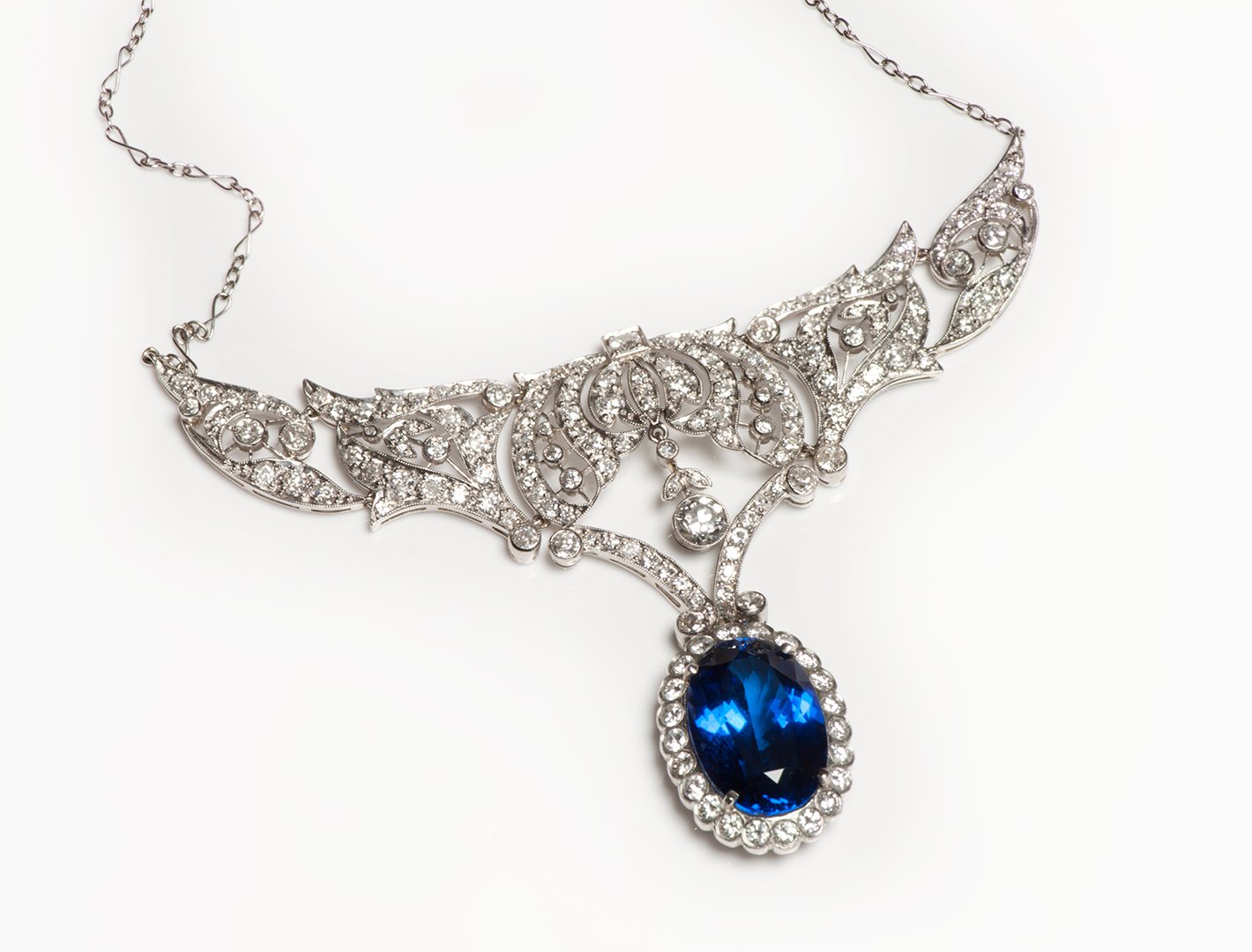 Tanzanite Diamond and Platinum Necklace