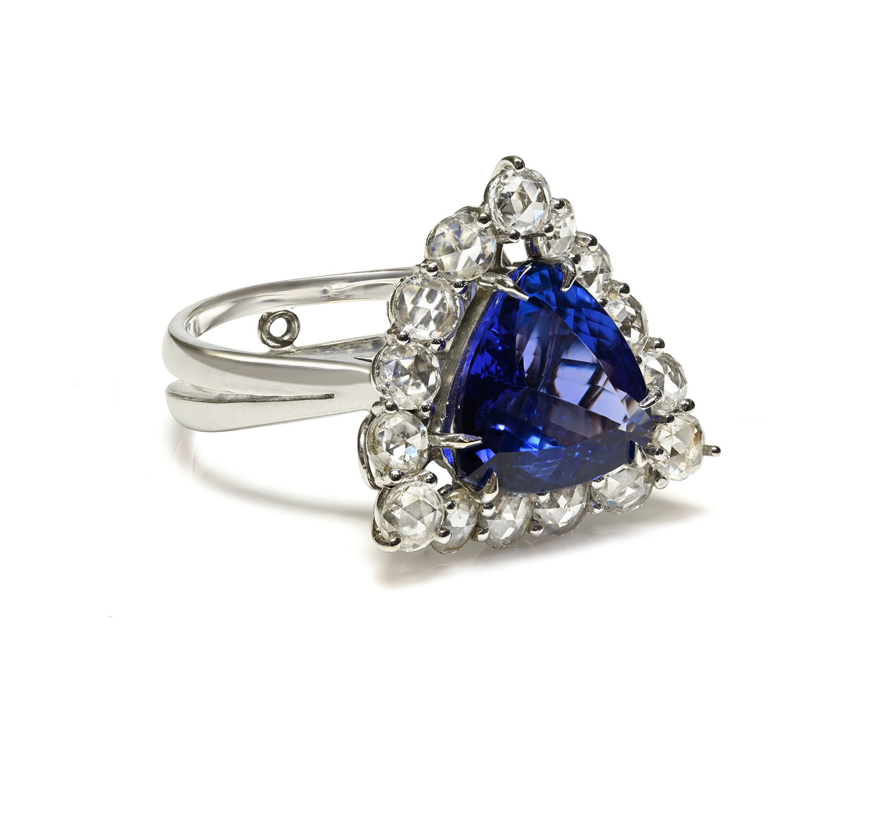 Trillion-Cut Tanzanite 18K Gold Ring with Rose-Cut Diamonds