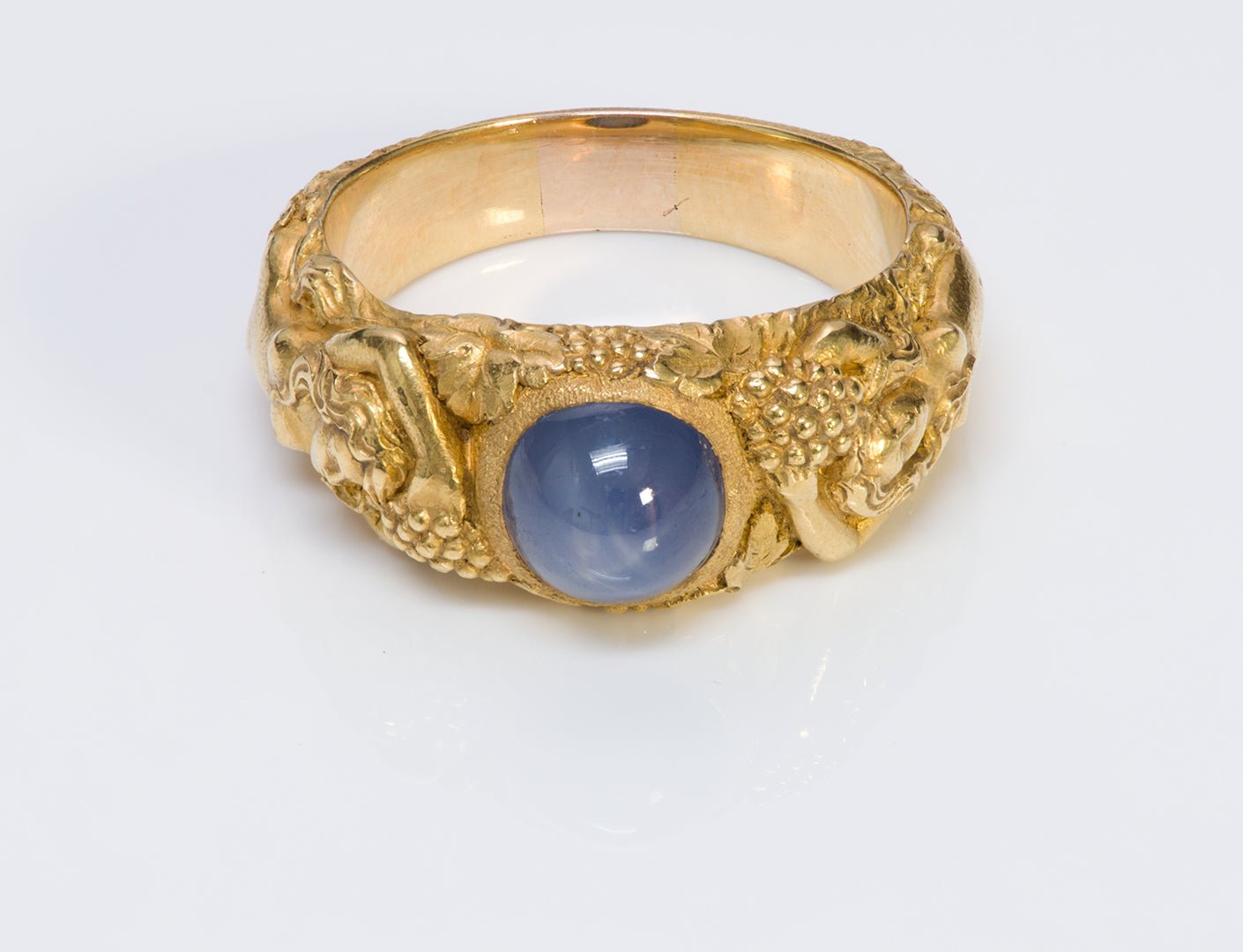 Tiffany & Co. 18K Gold Star Sapphire Mens Ring