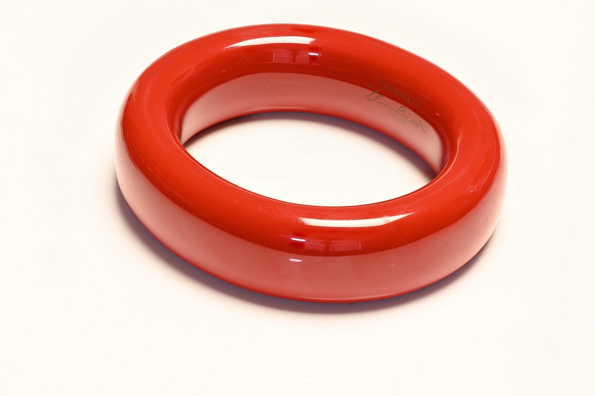 Tiffany & Co. Elsa Peretti Red Lacquered Wood Doughnut Bangle Bracelet