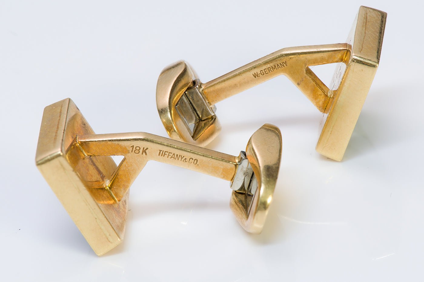 Tiffany & Co. Inlay Onyx & Mother of Pearl Gold Cufflinks