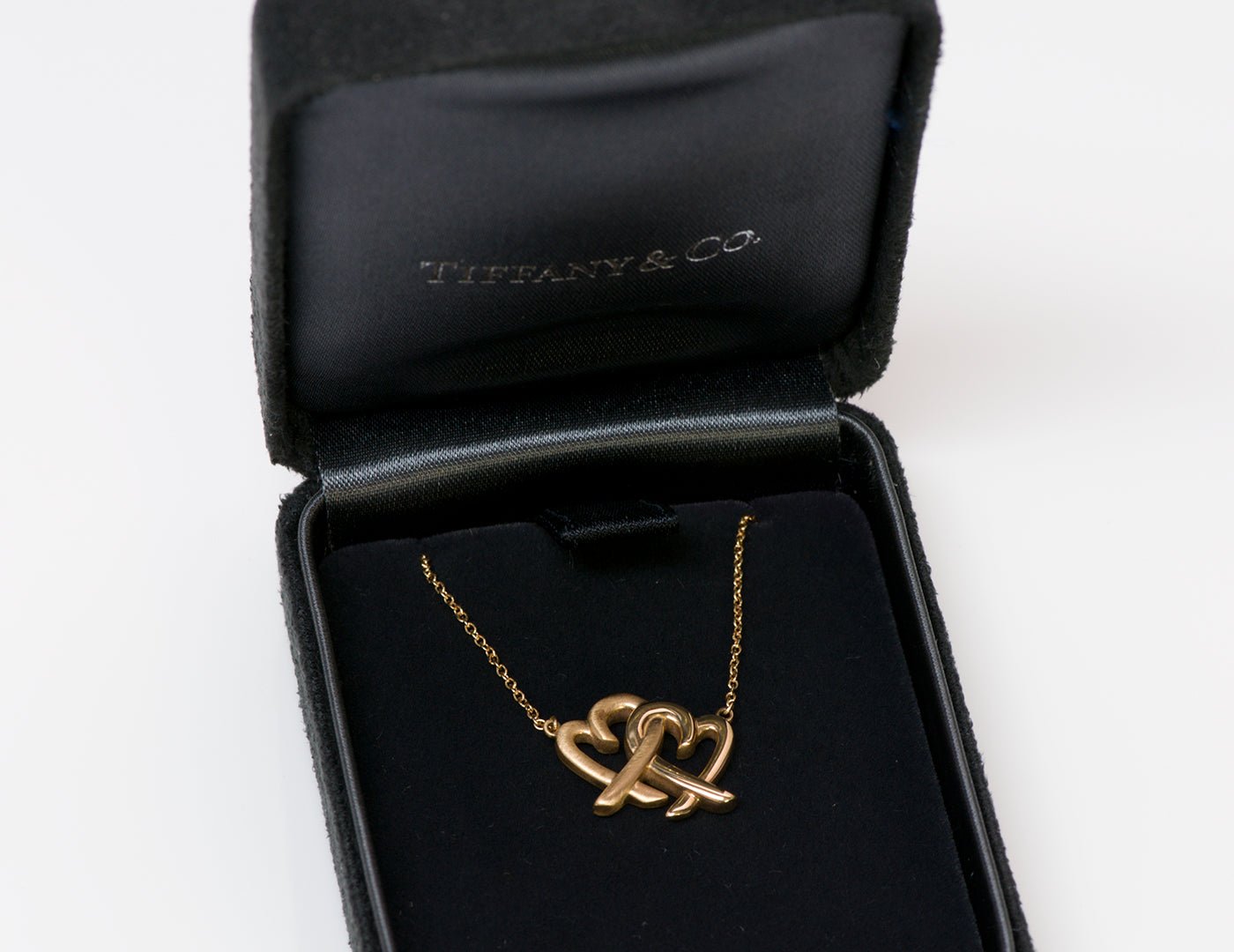 Tiffany & Co. Paloma Picasso 18K Gold Loving Heart Interlocking Pendant