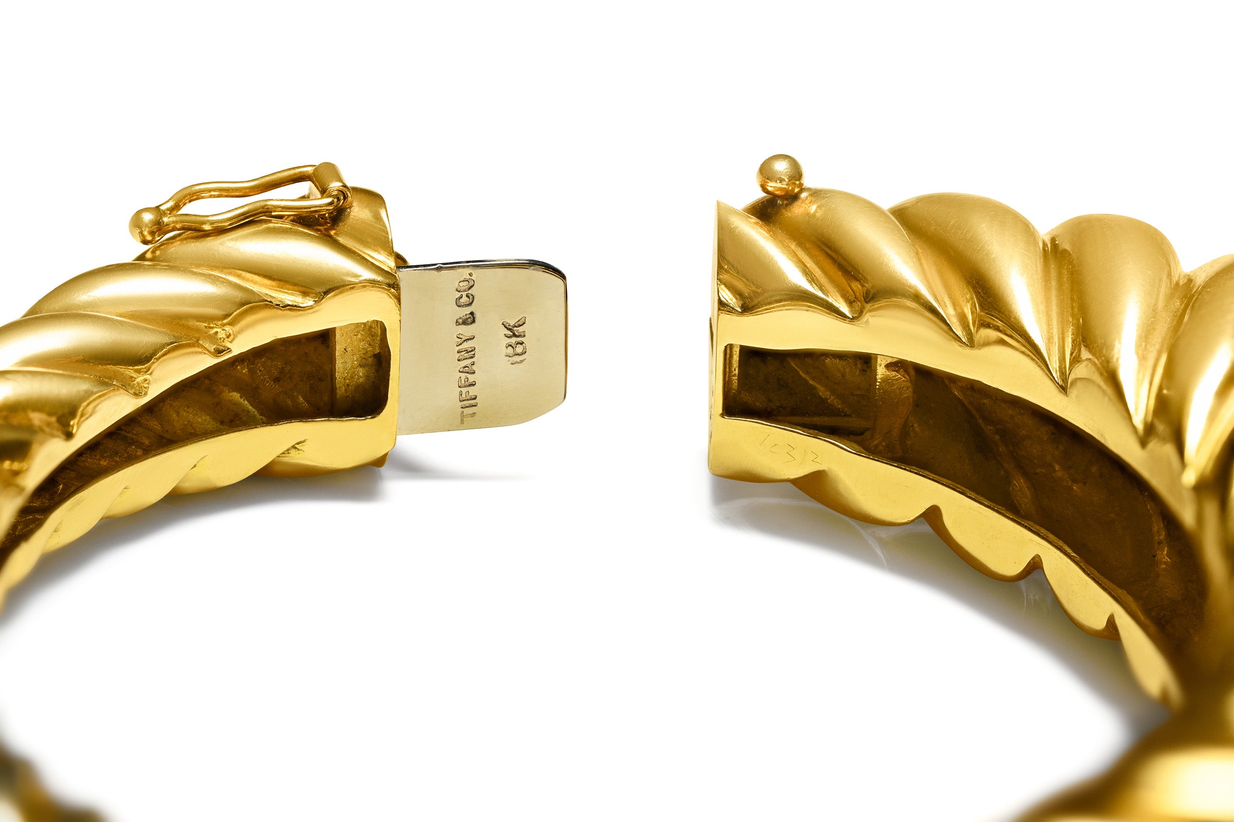 Hallmark 18K Tiffany Co Statement Bangle Bracelet 