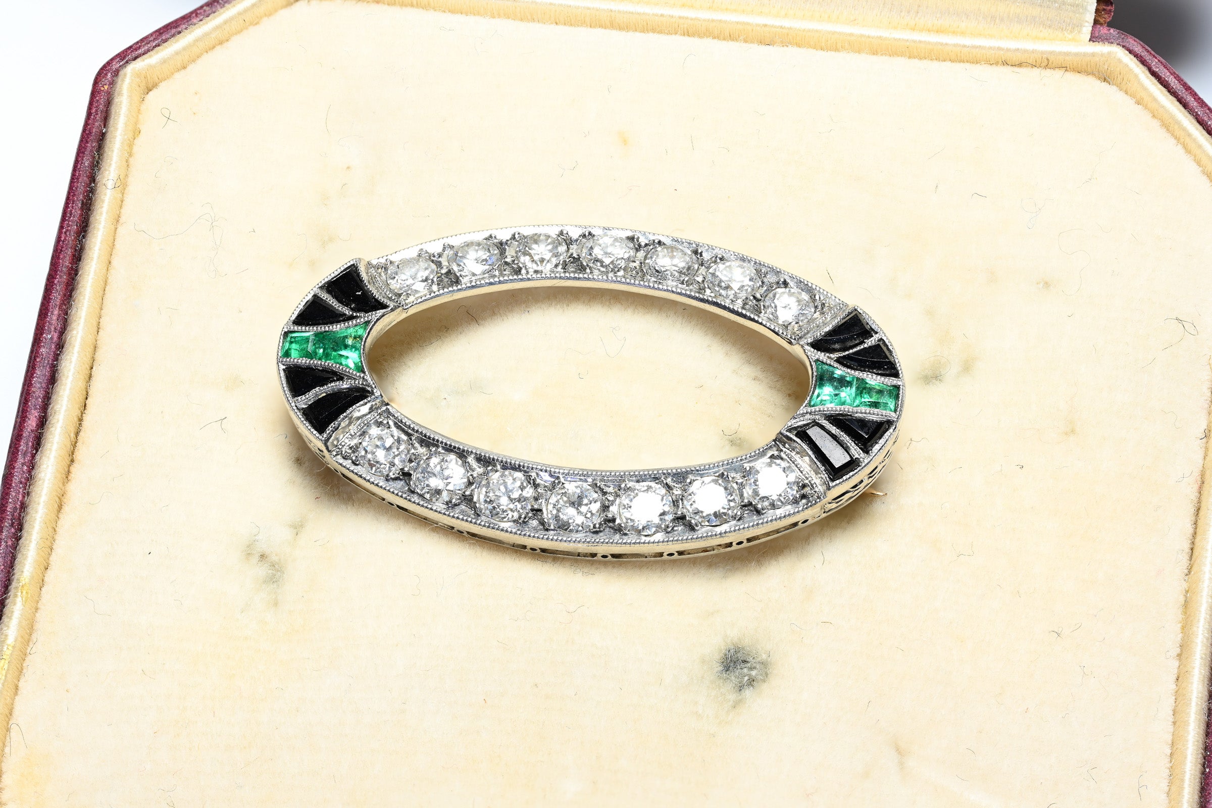 Tiffany & Co. Platinum Gold Diamond Emerald Onyx Brooch 