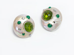 Trianon Shell 18K Gold Zircon Emerald Earrings
