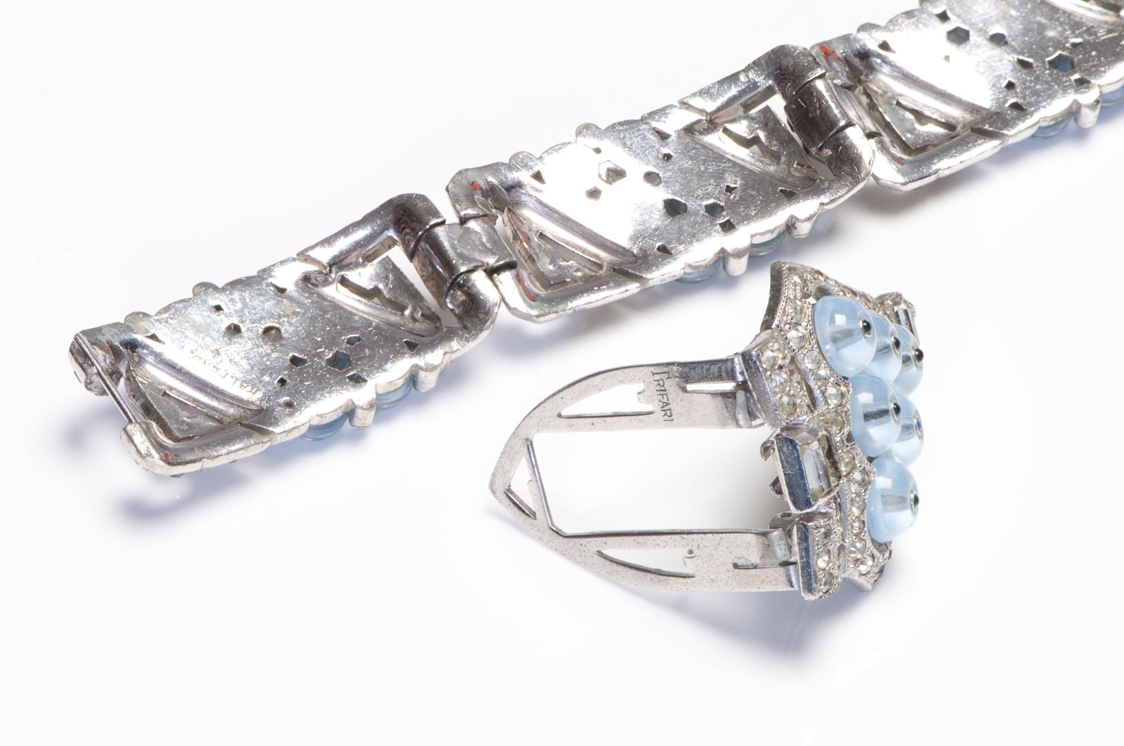 Trifari 1940’s Alfred Philippe Moonstone Glass Beads Crystal Bracelet Clip Set