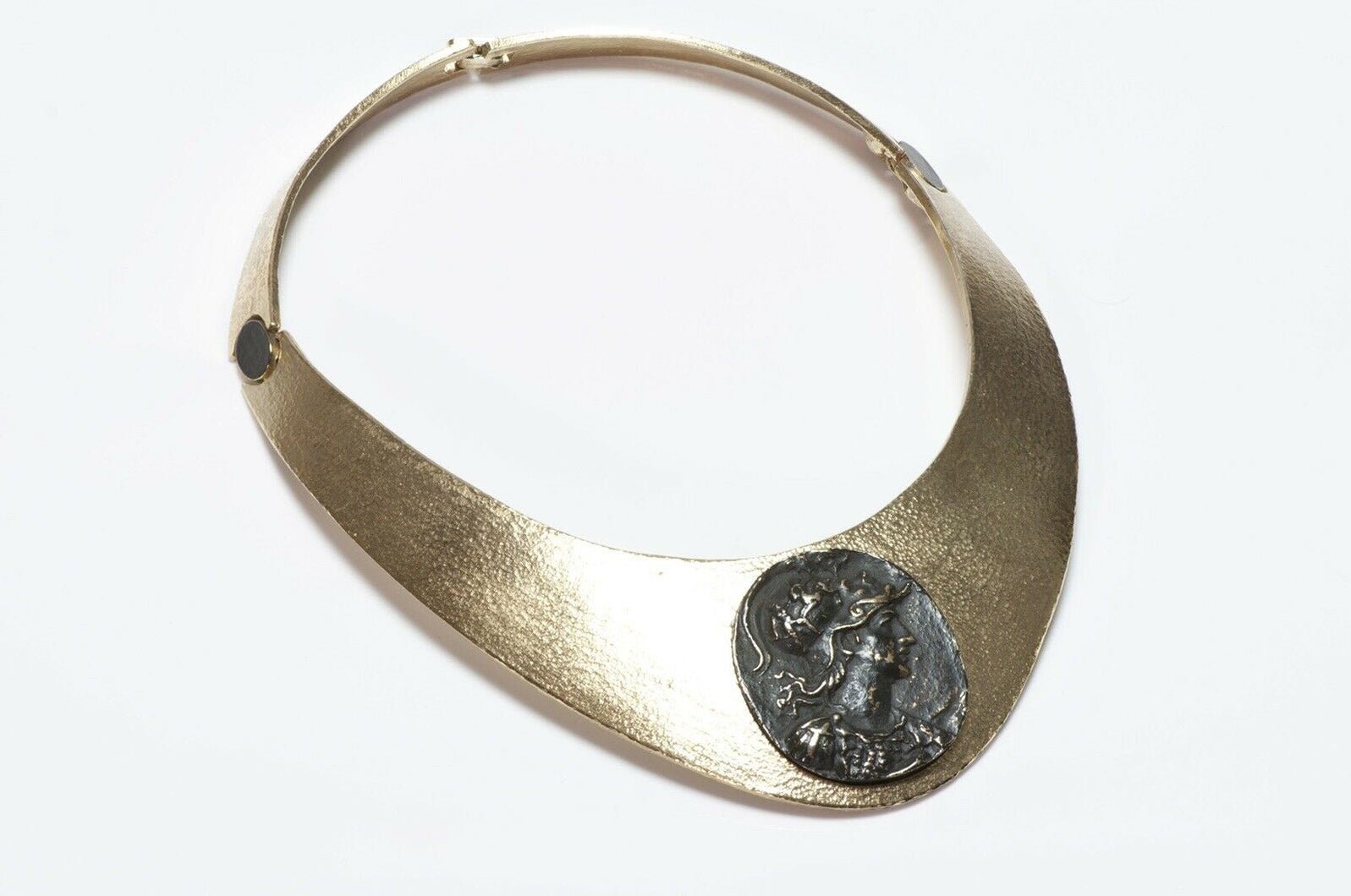 TRIFARI 1970’s Diane Love Warrior Coin Necklace