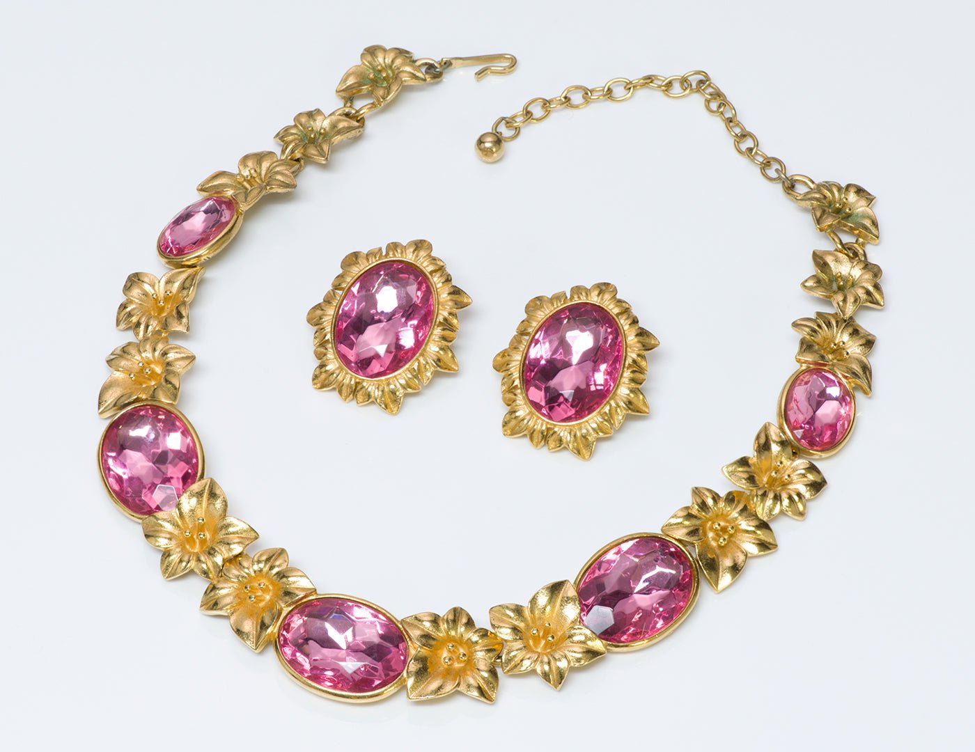 Trifari Kunio Matsumoto Pink Crystal Necklace Earrings