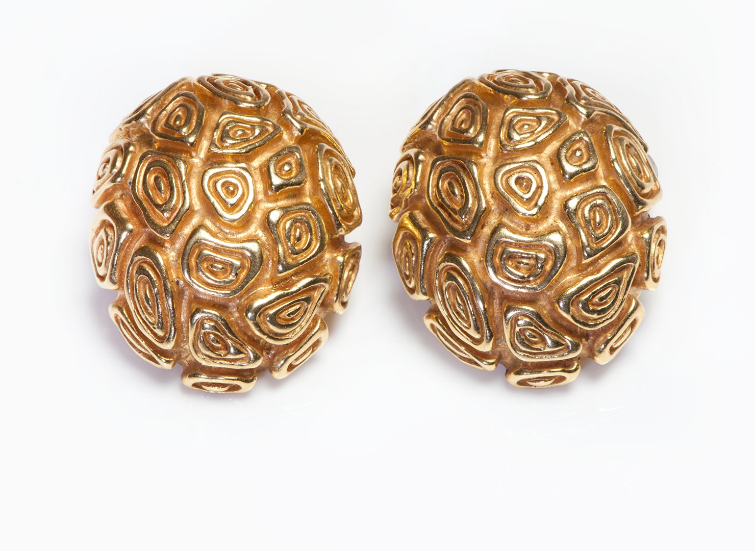 Van Cleef & Arpels 18K Yellow Gold Earrings