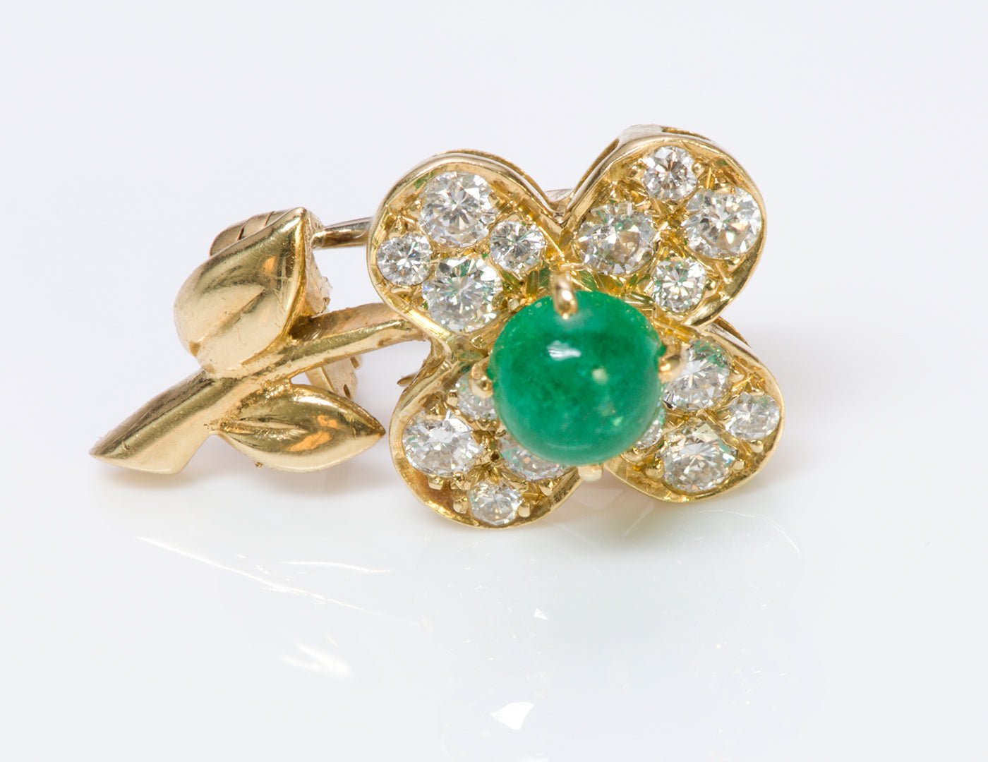 Van Cleef & Arpels Emerald Diamond Gold Brooch